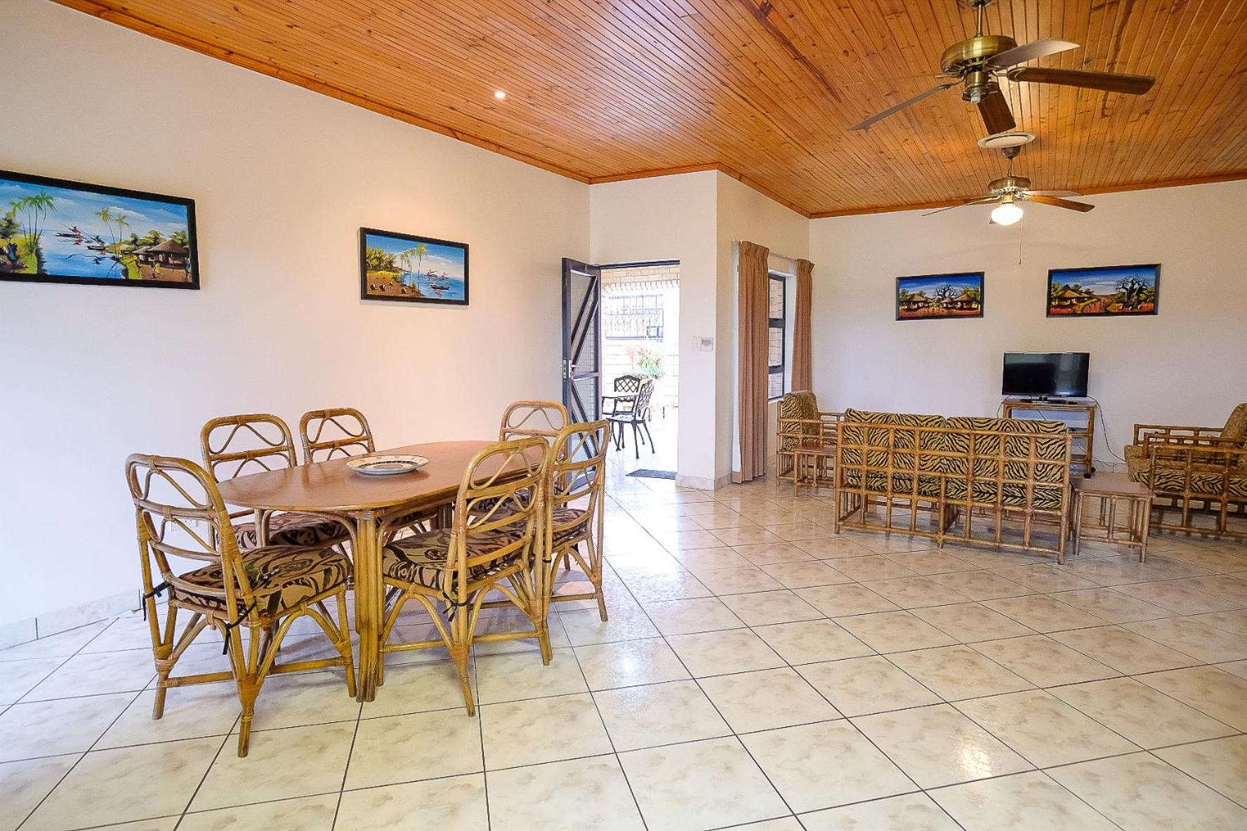 Lake St Lucia Villas