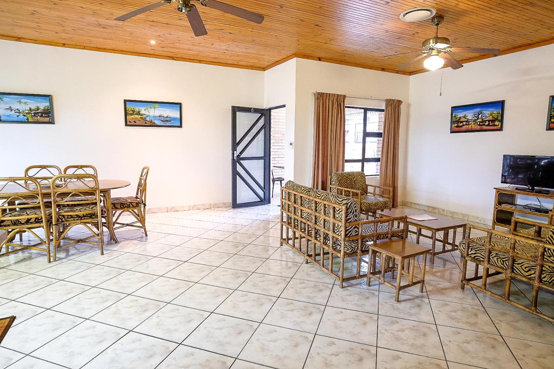 Lake St Lucia Villas