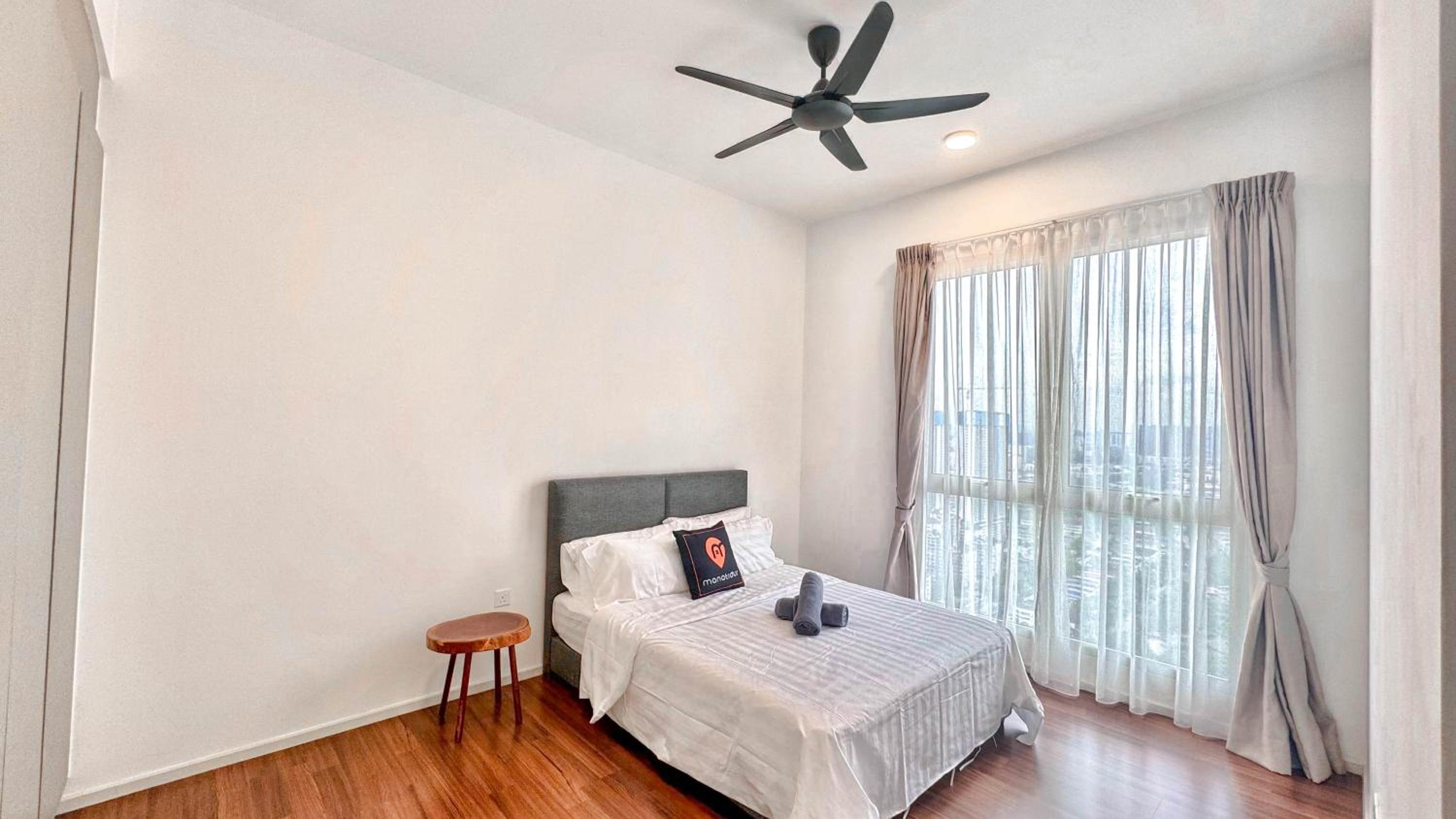 UNA Serviced Apartment by manatidur