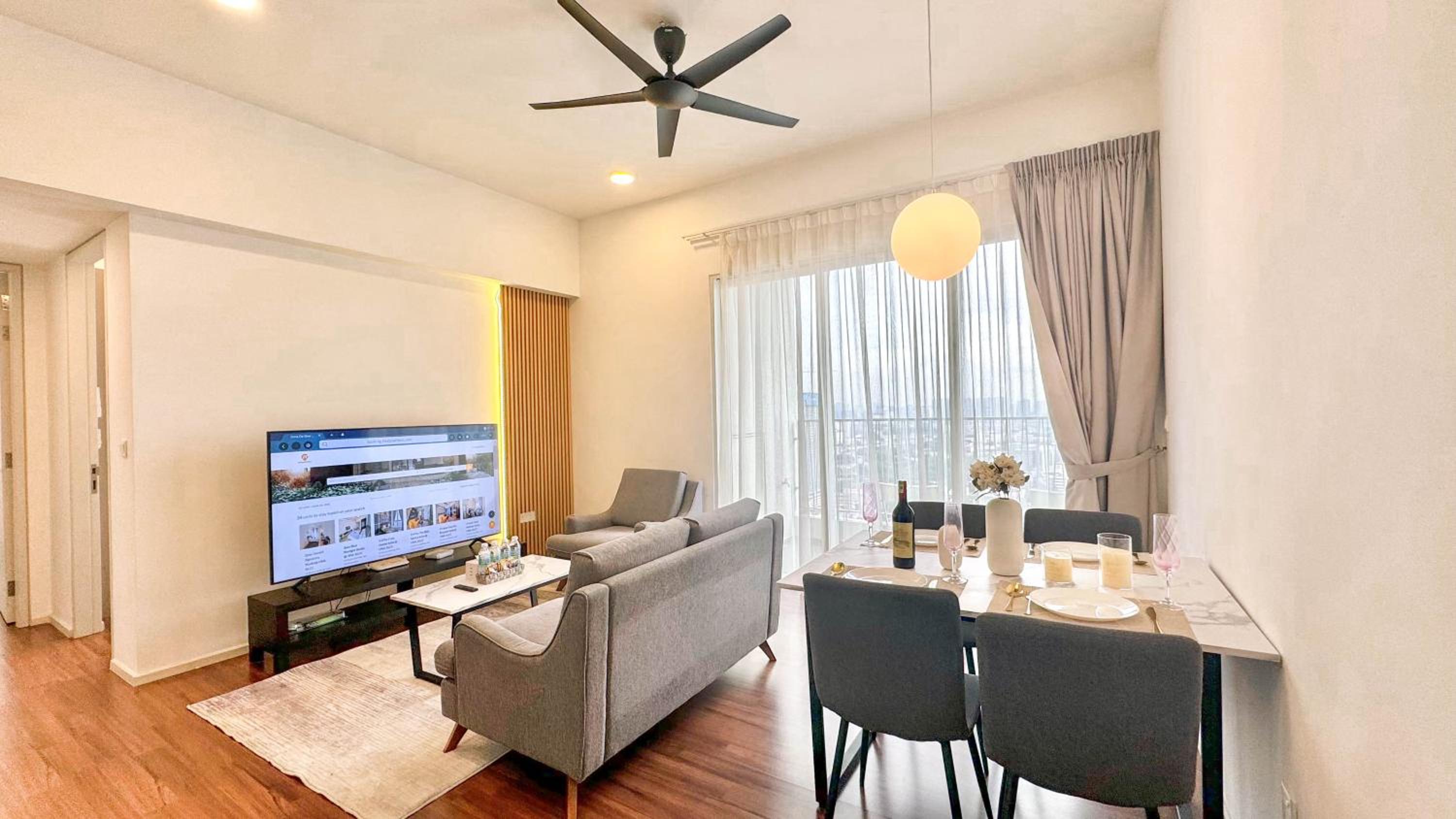 UNA Serviced Apartment by manatidur