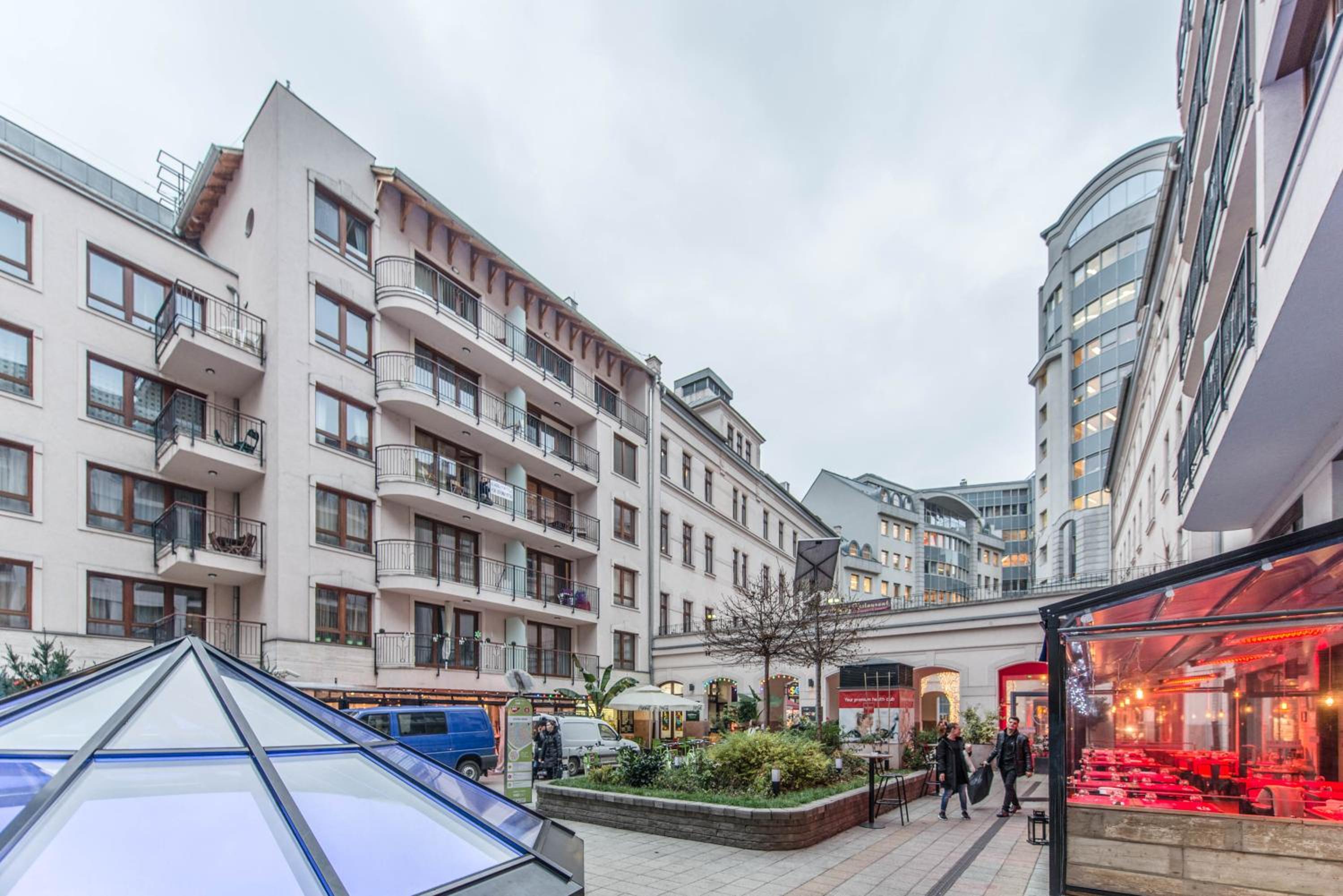 Hotel Mango Apartments - Image 1