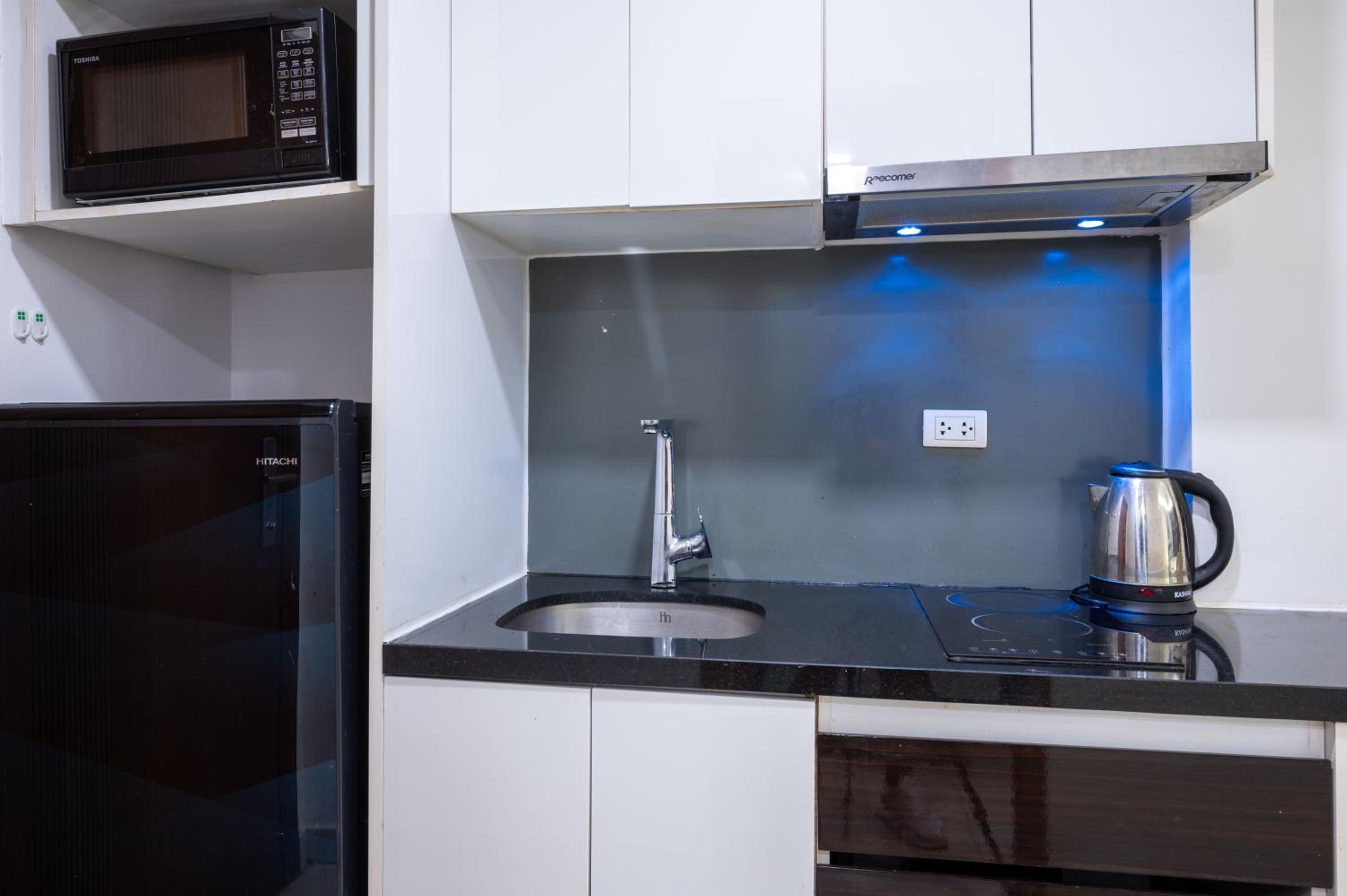 C-View Residence by Apartwell