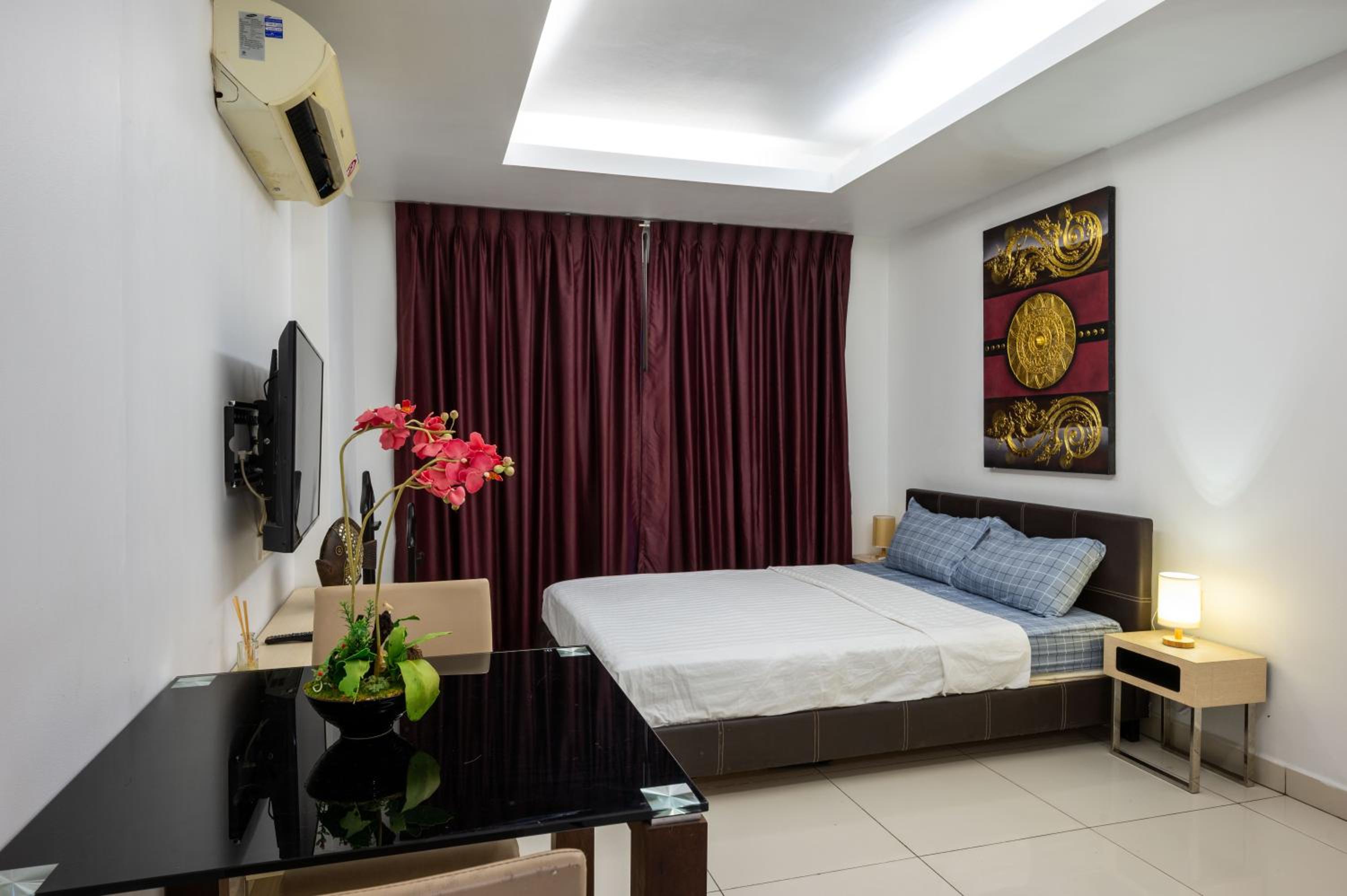 C-View Residence by Apartwell
