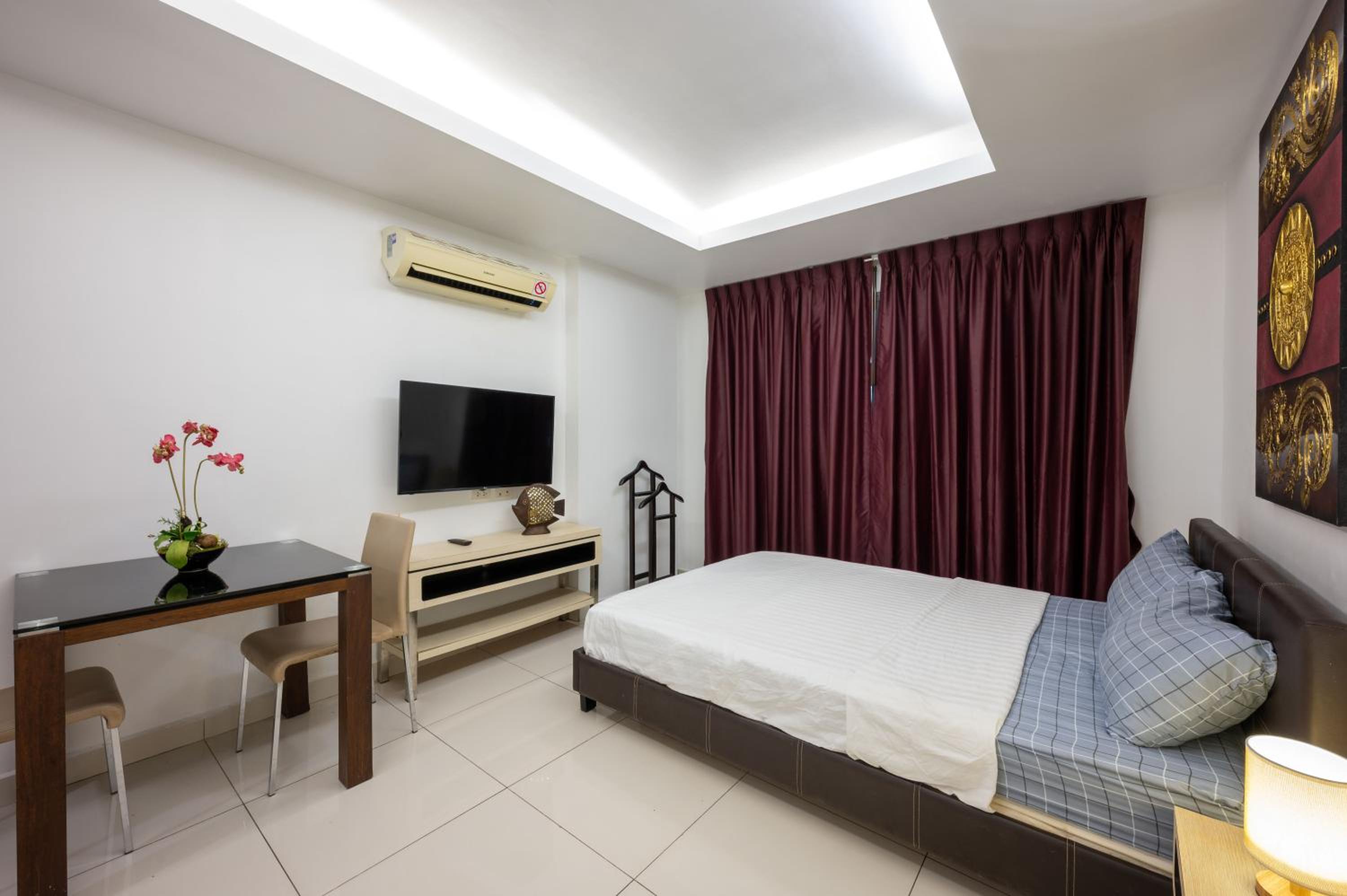 C-View Residence by Apartwell