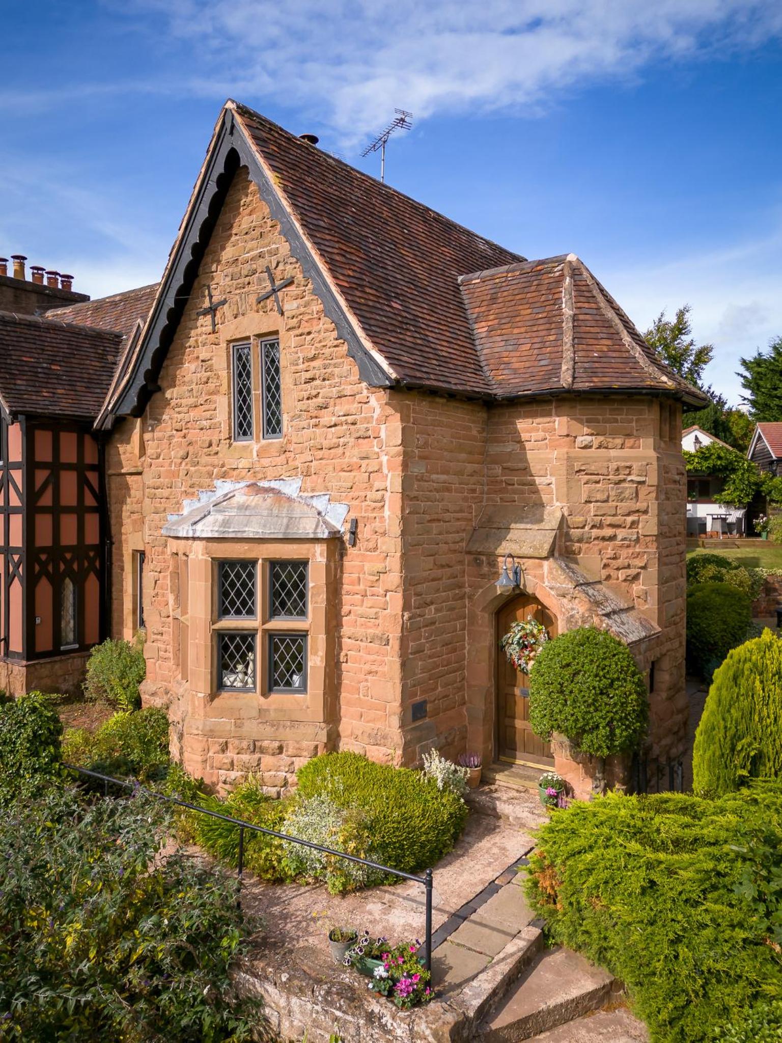 Stonegaze Cottage - Period Home in Picturesque Village view 2
