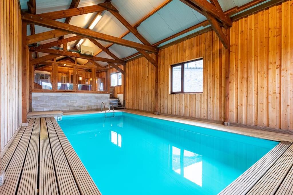 Berismenil Gardens large villa with indoor swimming pool and jacuzzi