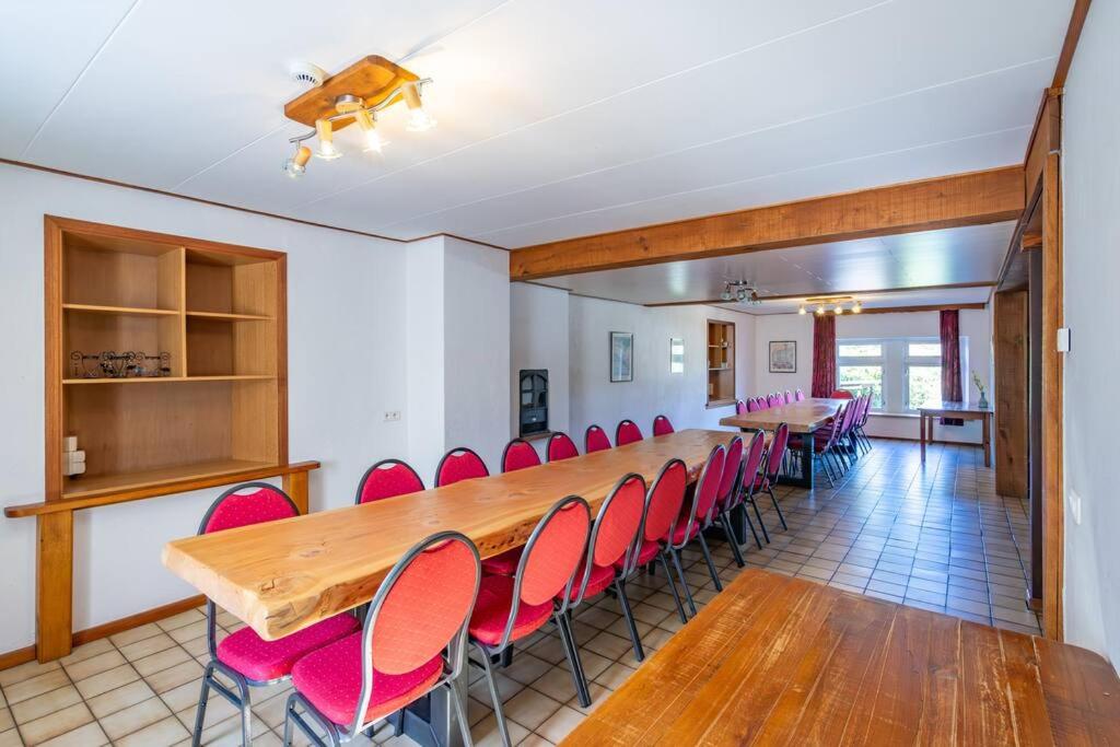 Berismenil Gardens large villa with indoor swimming pool and jacuzzi