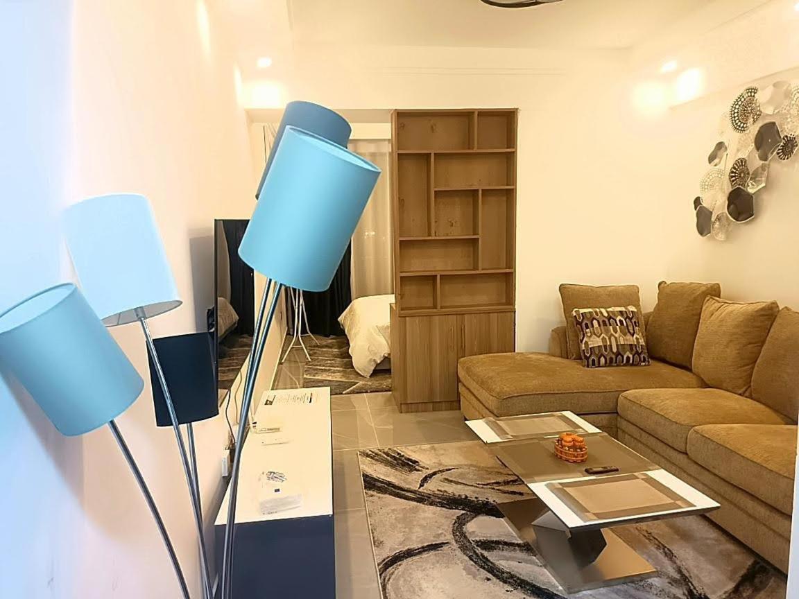 Cosy condos, Lavington view 4