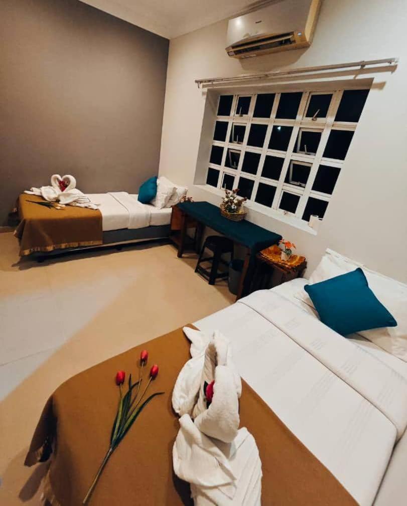 1 Jalan Jaya 7, walking distance to HUKM