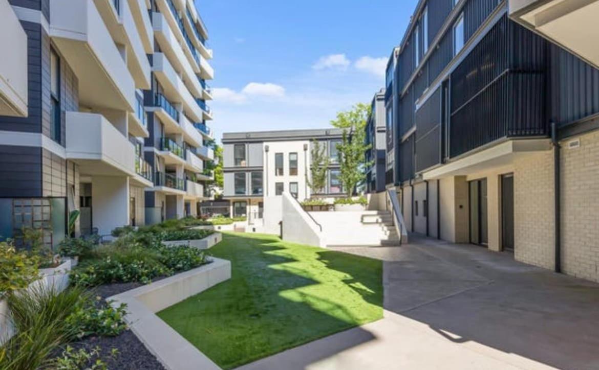 Braddon-CBD-2 Bedroom Apt