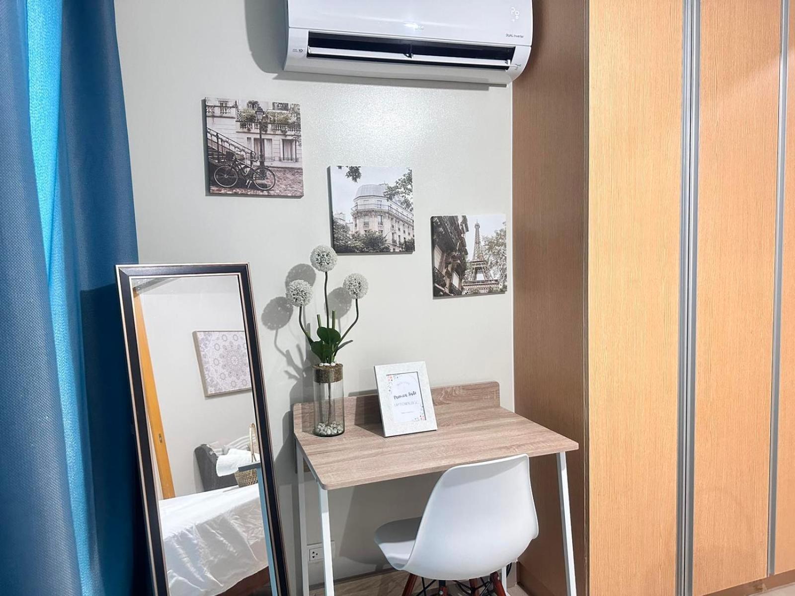 Modern Suite In Bonifacio Global City view 5
