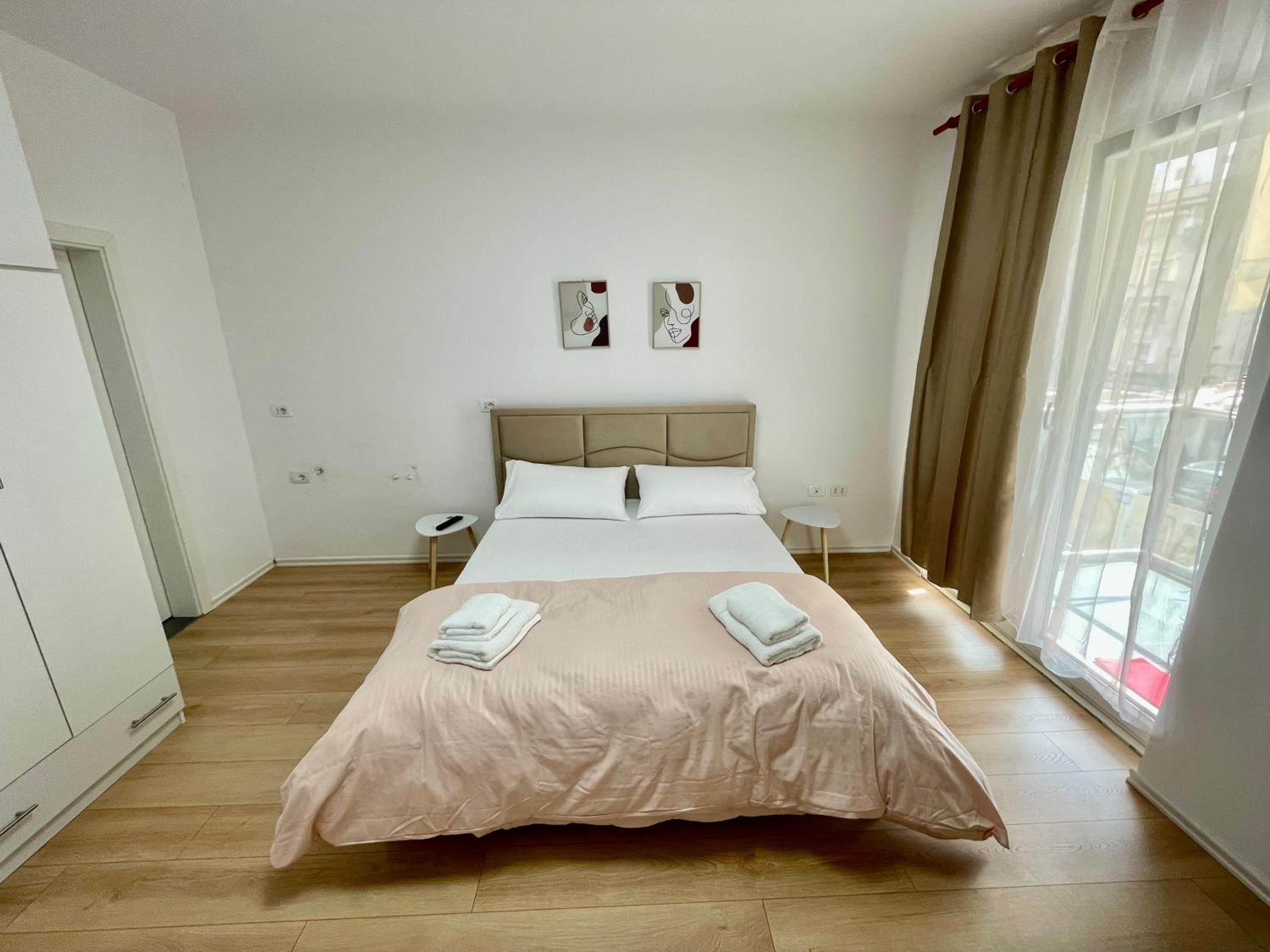 Chic studio downtown tirana