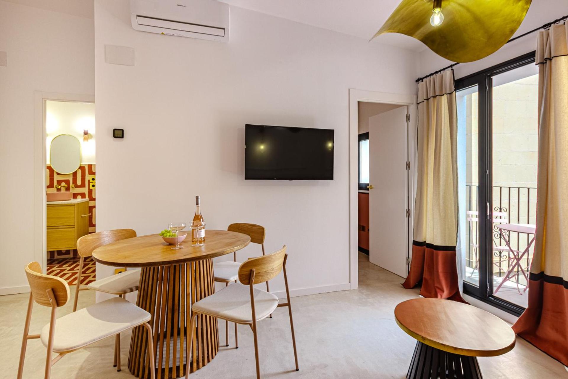 Apartment with exceptional charm in historic center of Alicante