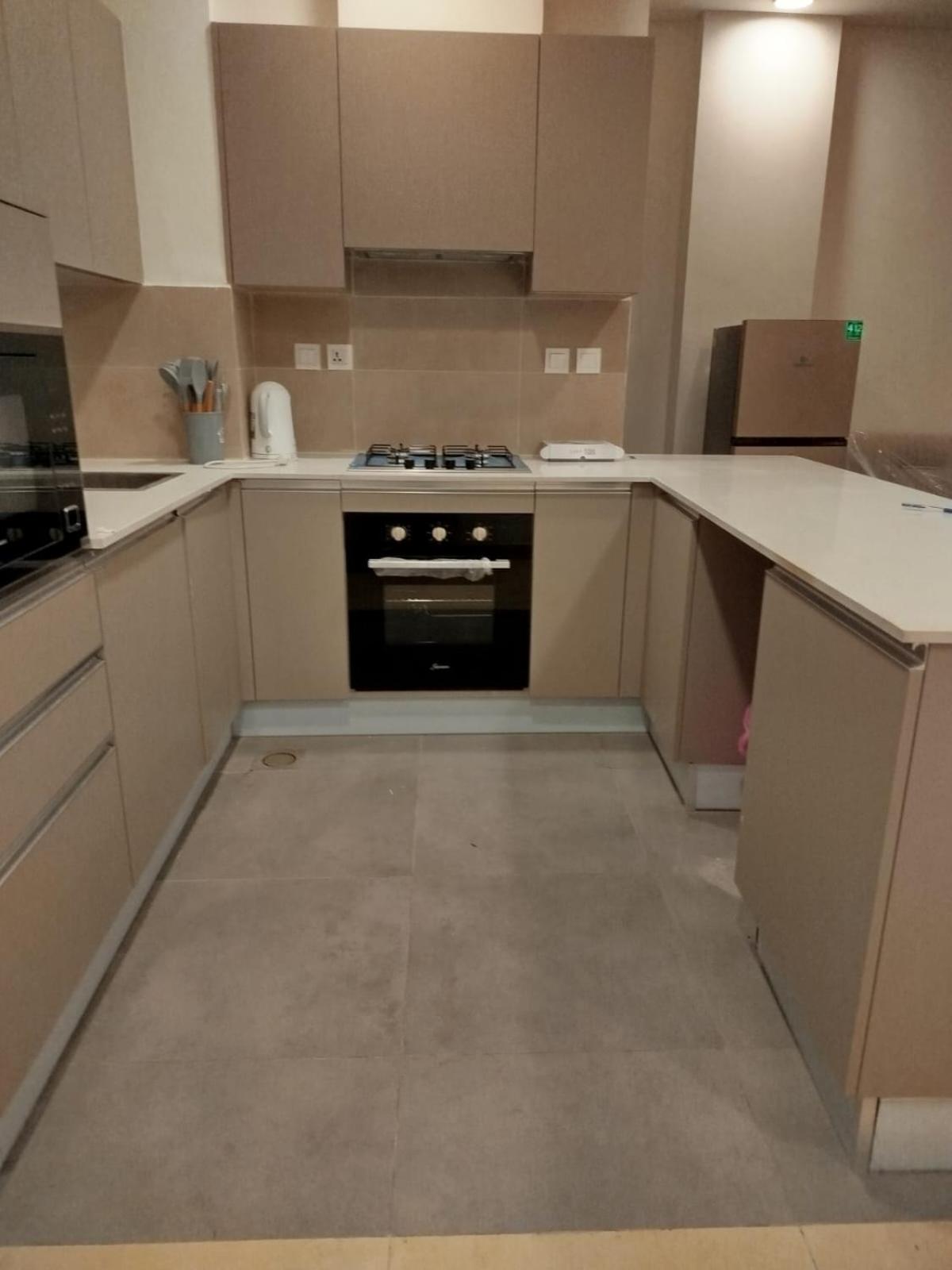 Elegant & Stylish One Bed Appartement view 2