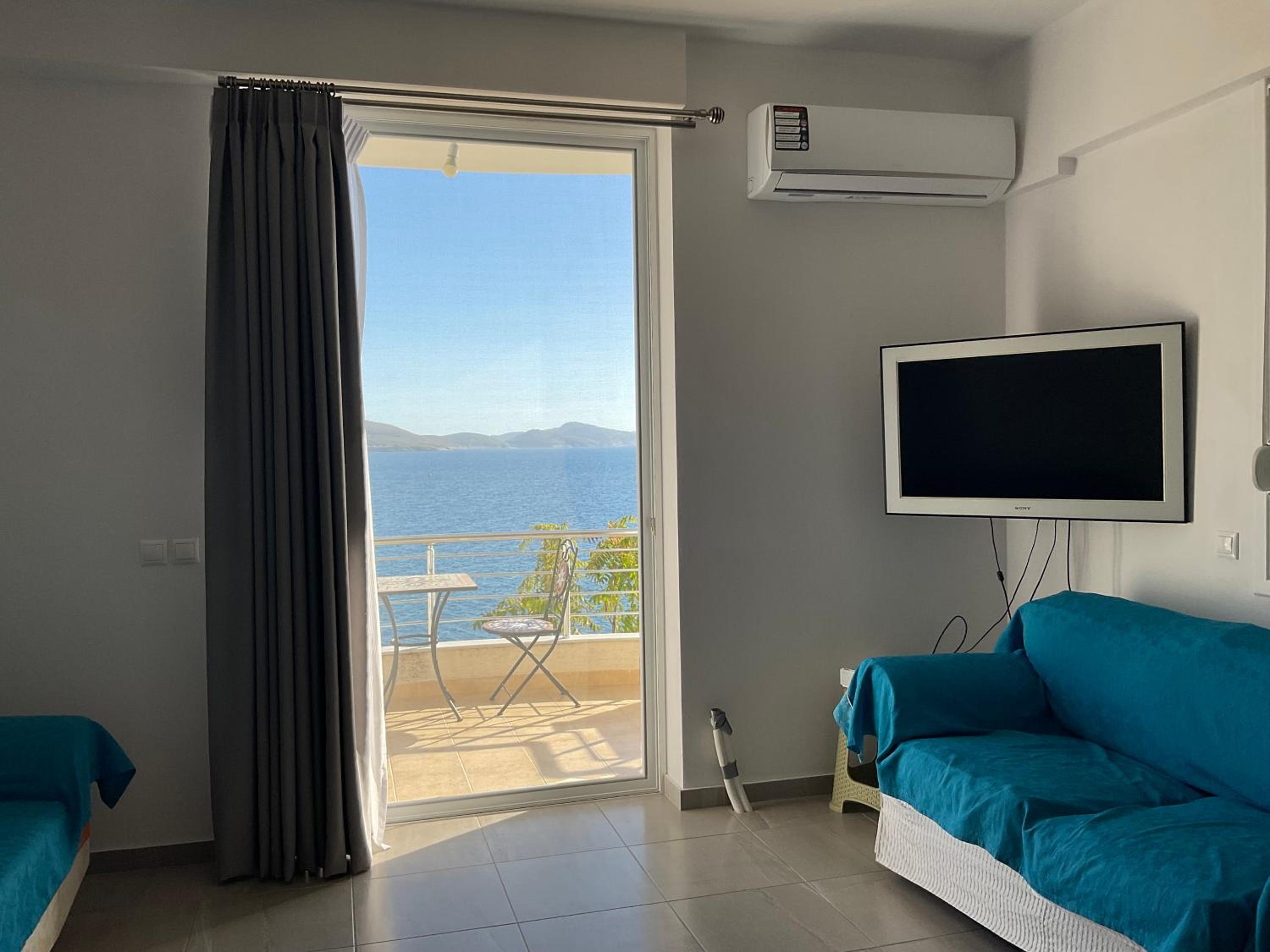 Mojito Apartament-303-full Seaview Direct to Beach -with Free privat Parking