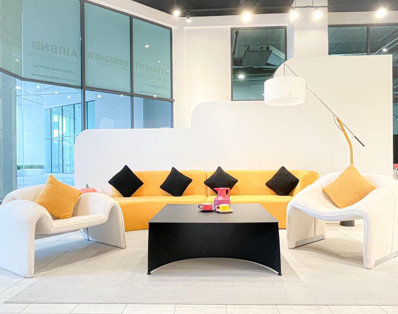 WËCÅRE Gallery - Edumetro Subang Jaya view 2