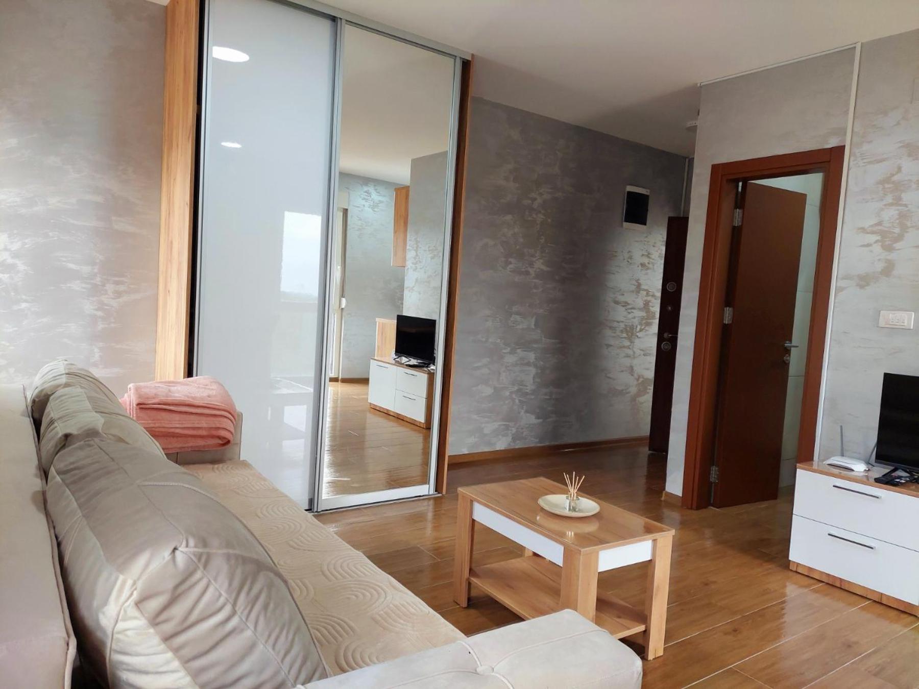 Apartmani DIVČI TRON 12 view 5