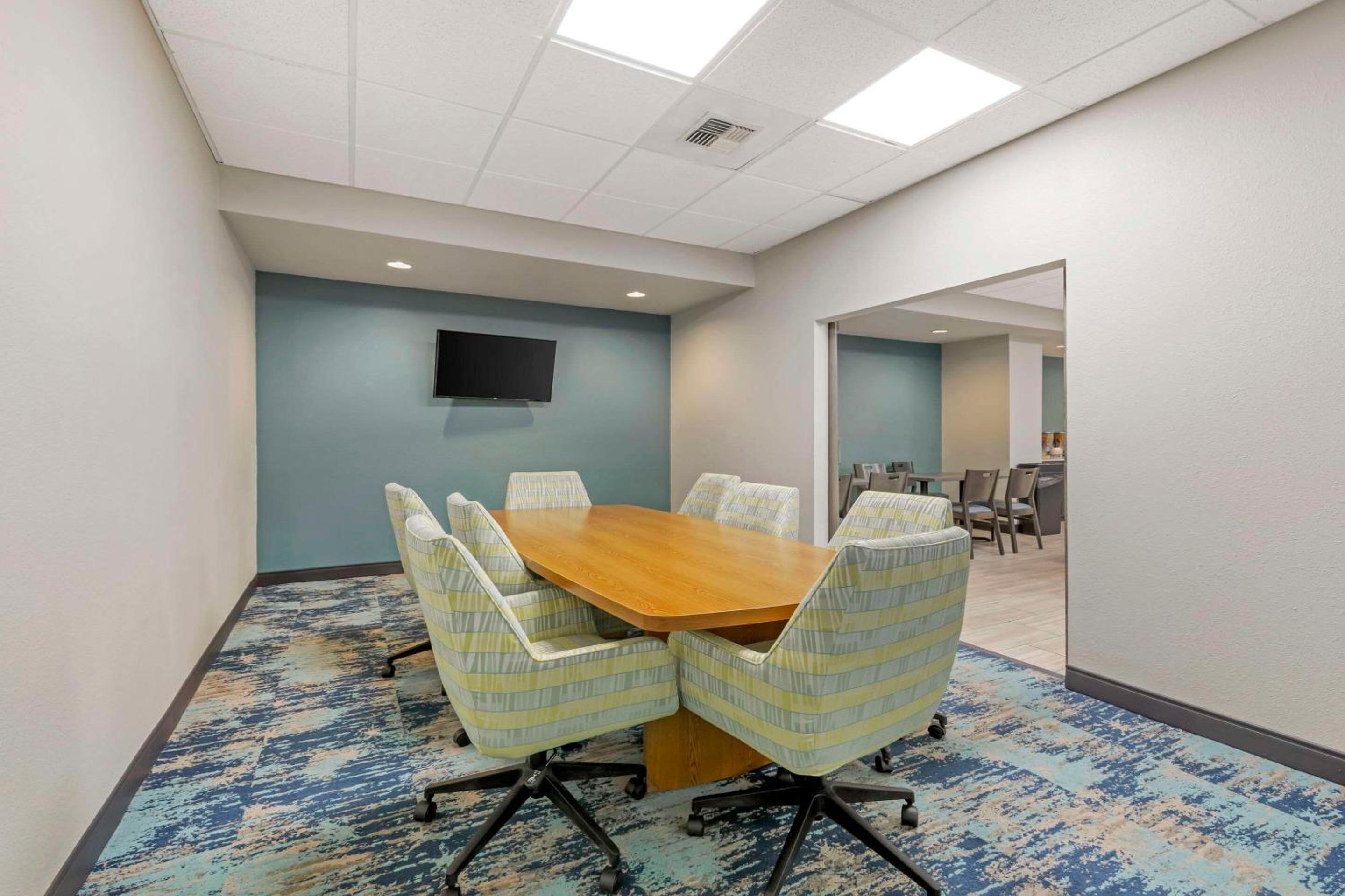 meeting & event spaces