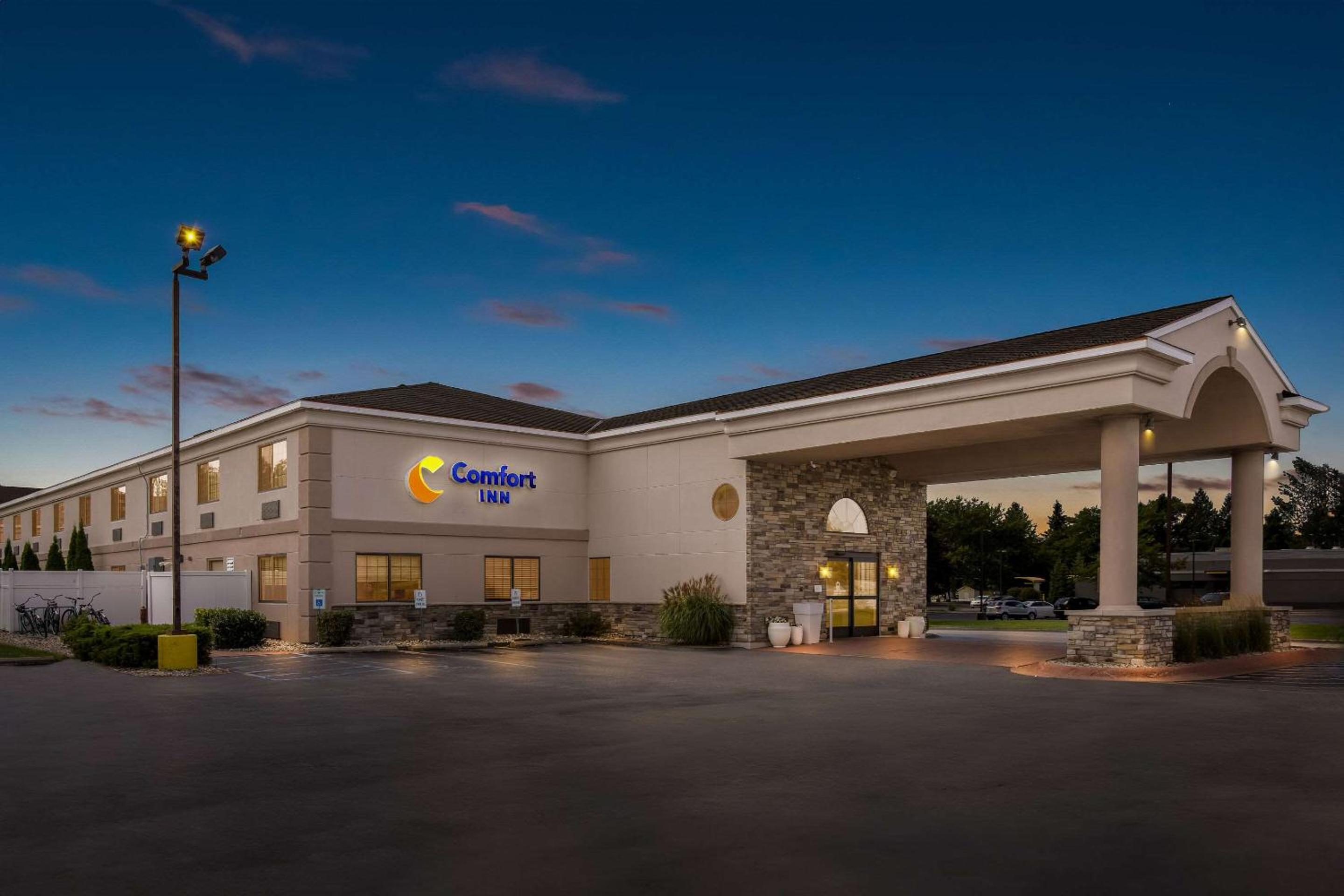 Comfort Inn & Suites Ludington near US-10 view 2