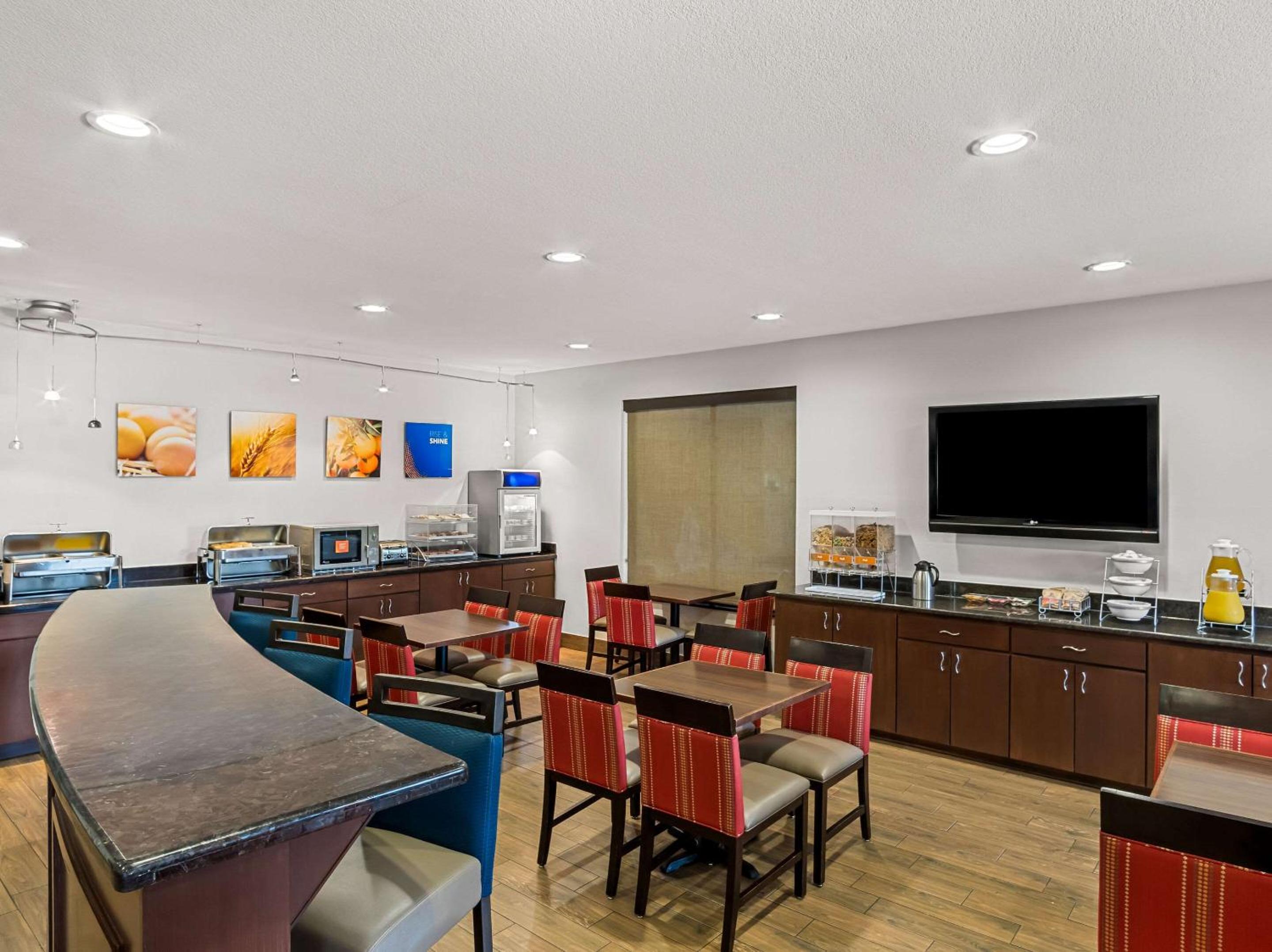 Comfort Suites Lindale - Tyler North, Foto 20
