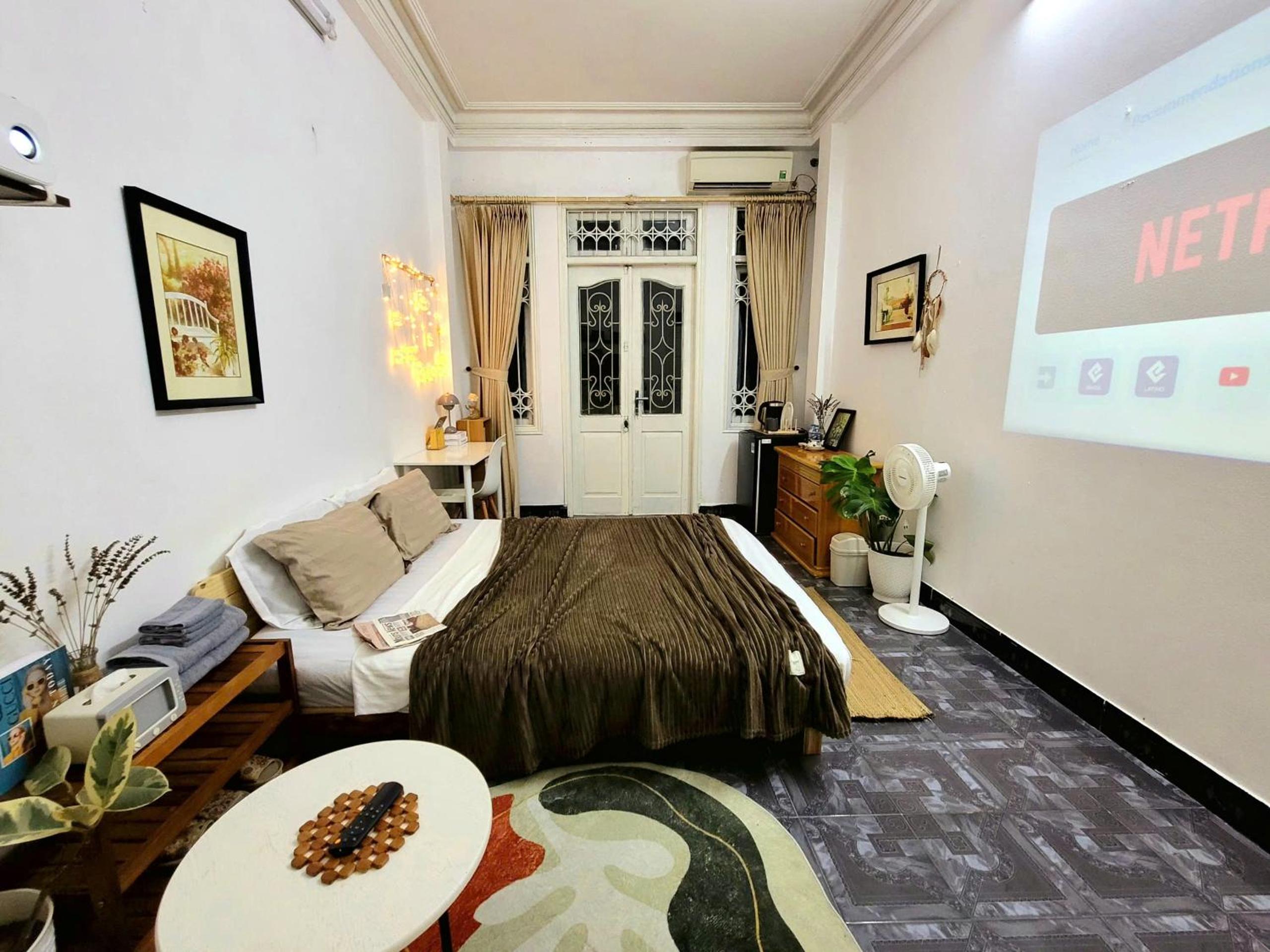 Phuong's house