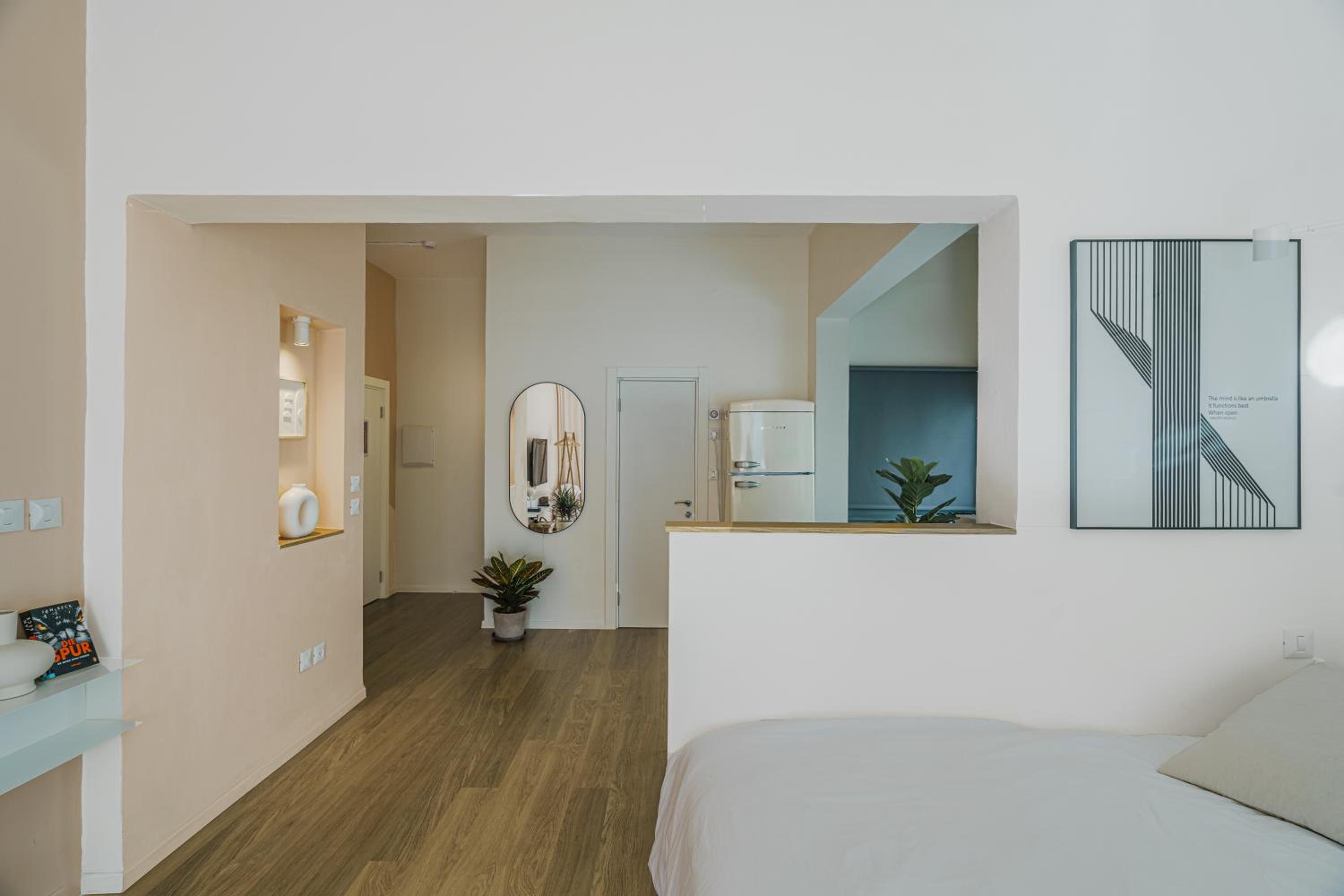 Nabi Yona Apartments