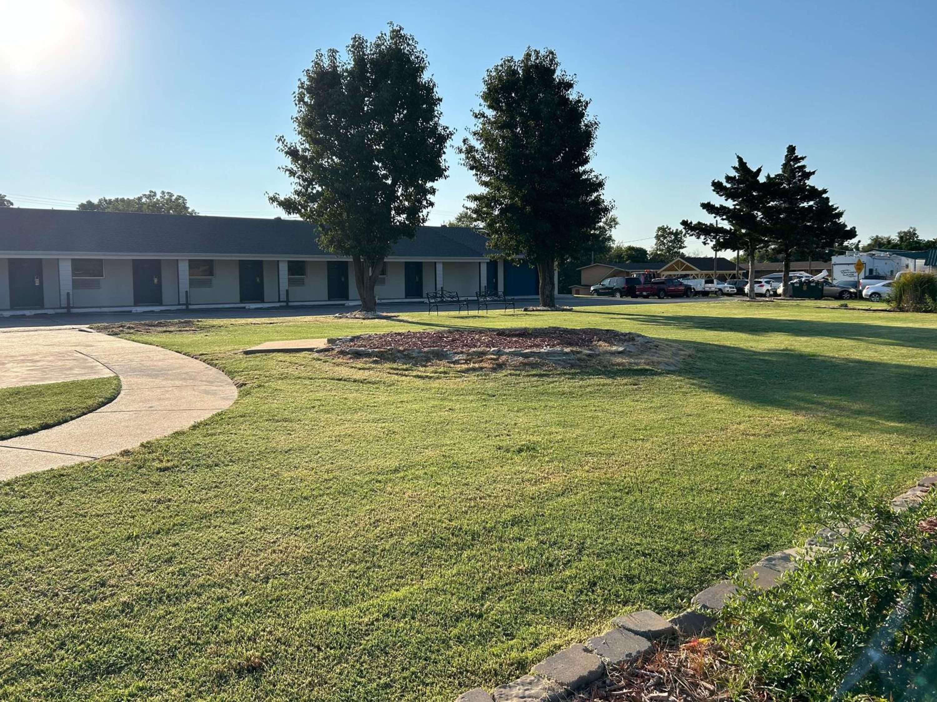 Motel 6 Ponca City, OK view 3