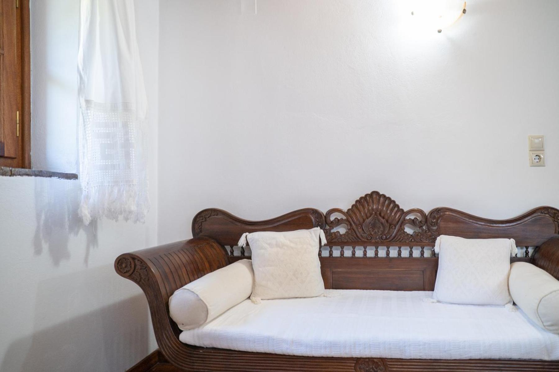 Kalliopi's Apartment