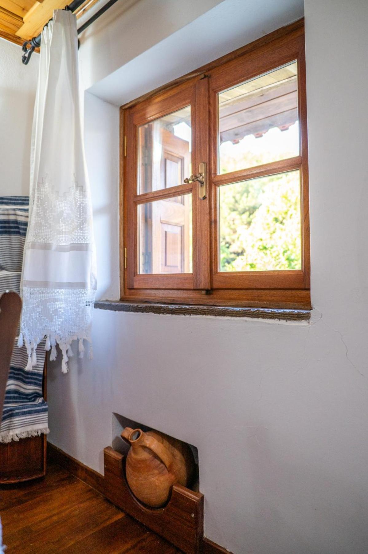 Kalliopi's Apartment