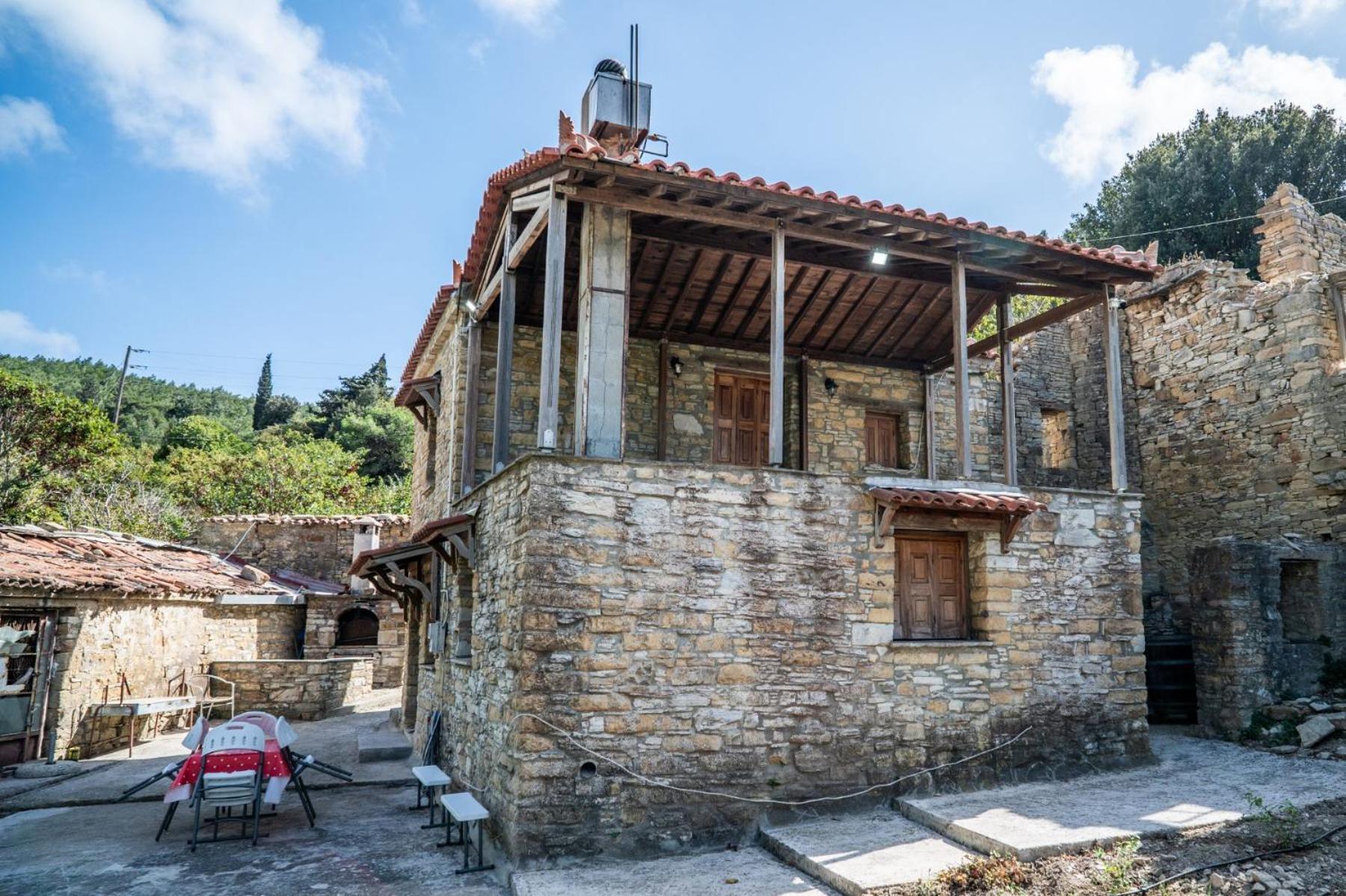 Kalliopi's Apartment
