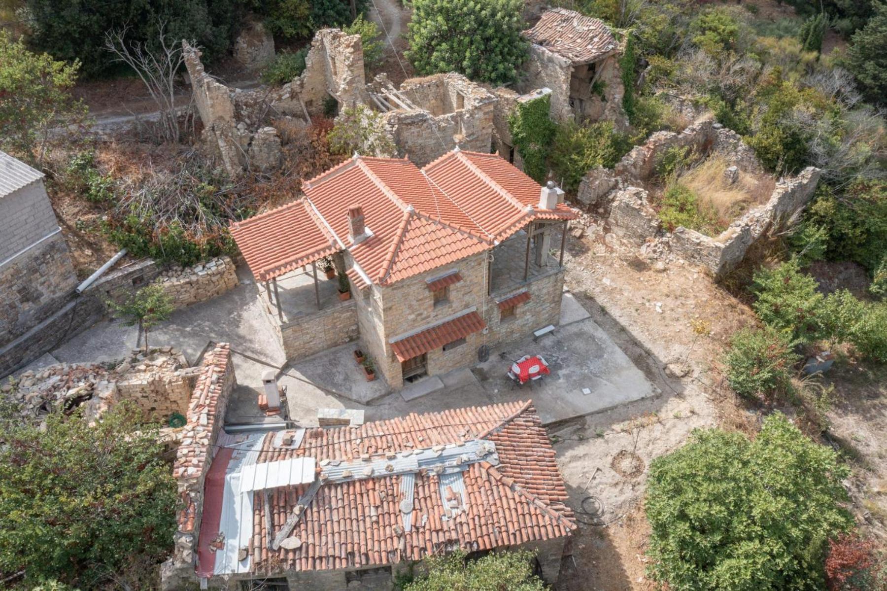 Kalliopi's Apartment