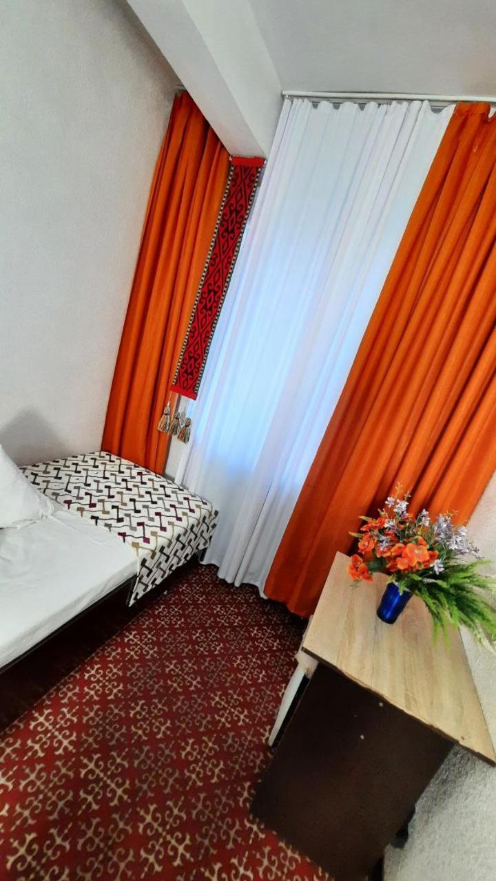 HalalHostel