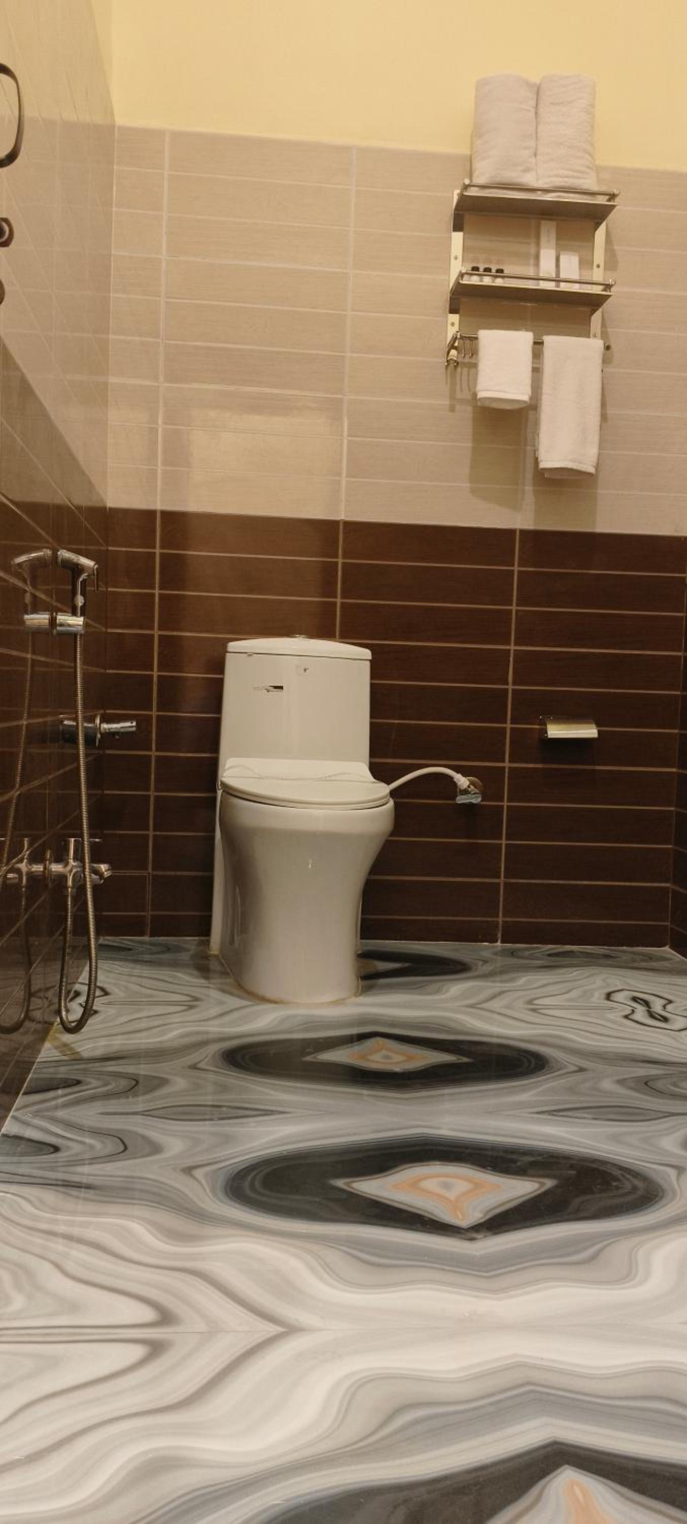 Photo 9