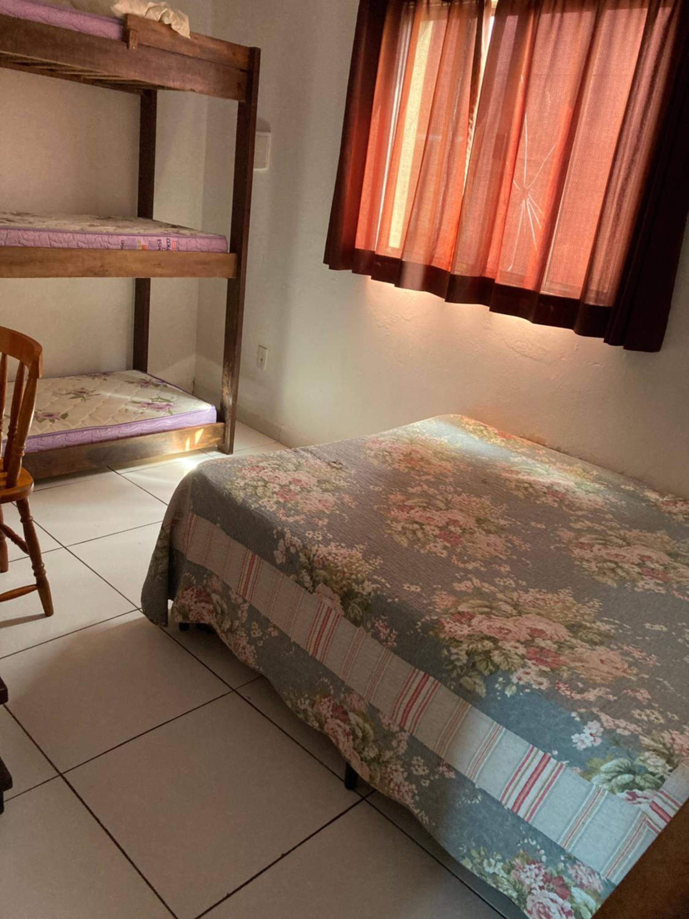 Casa pé na areia Guarujá SP