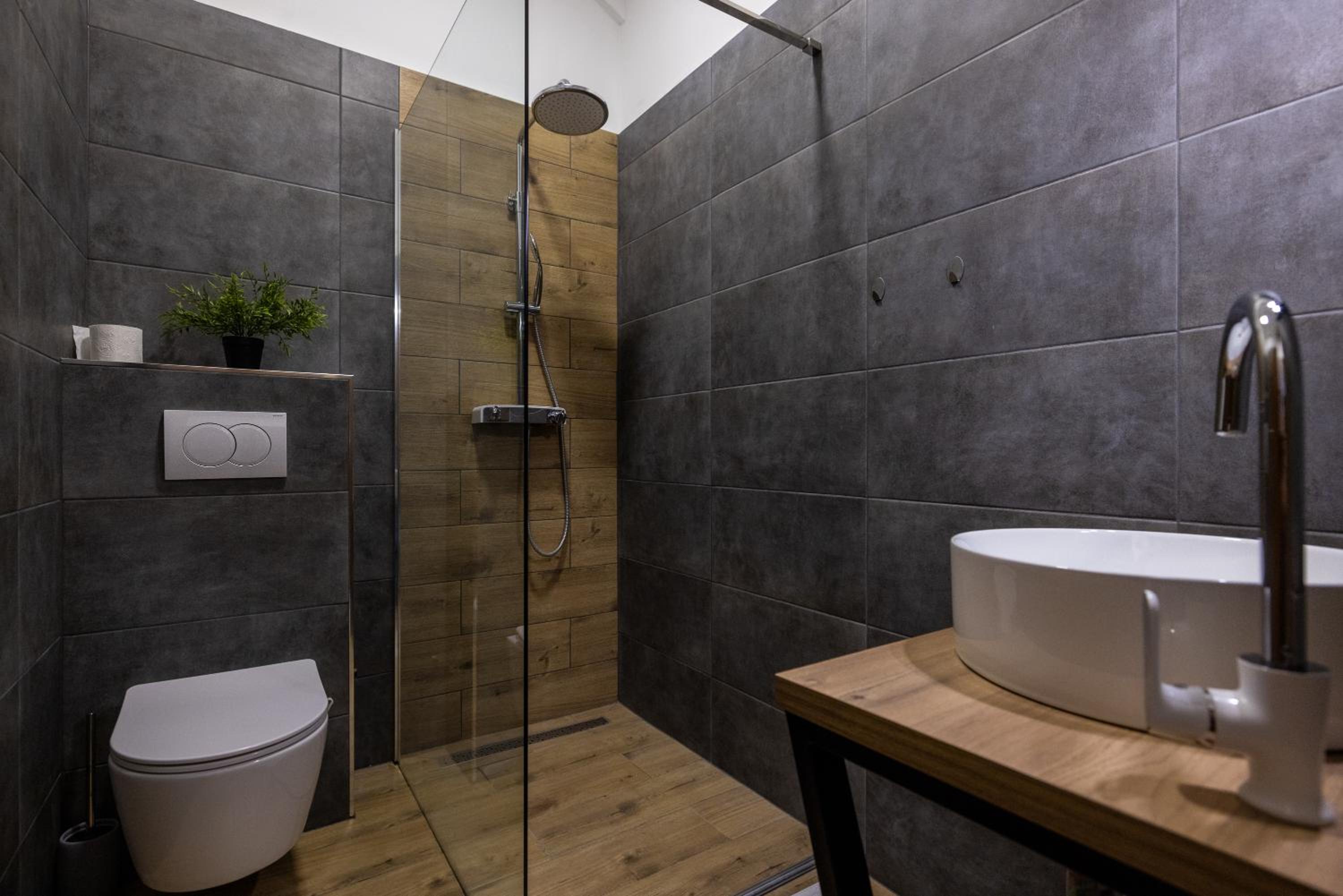 Rooms Lišnić view 5