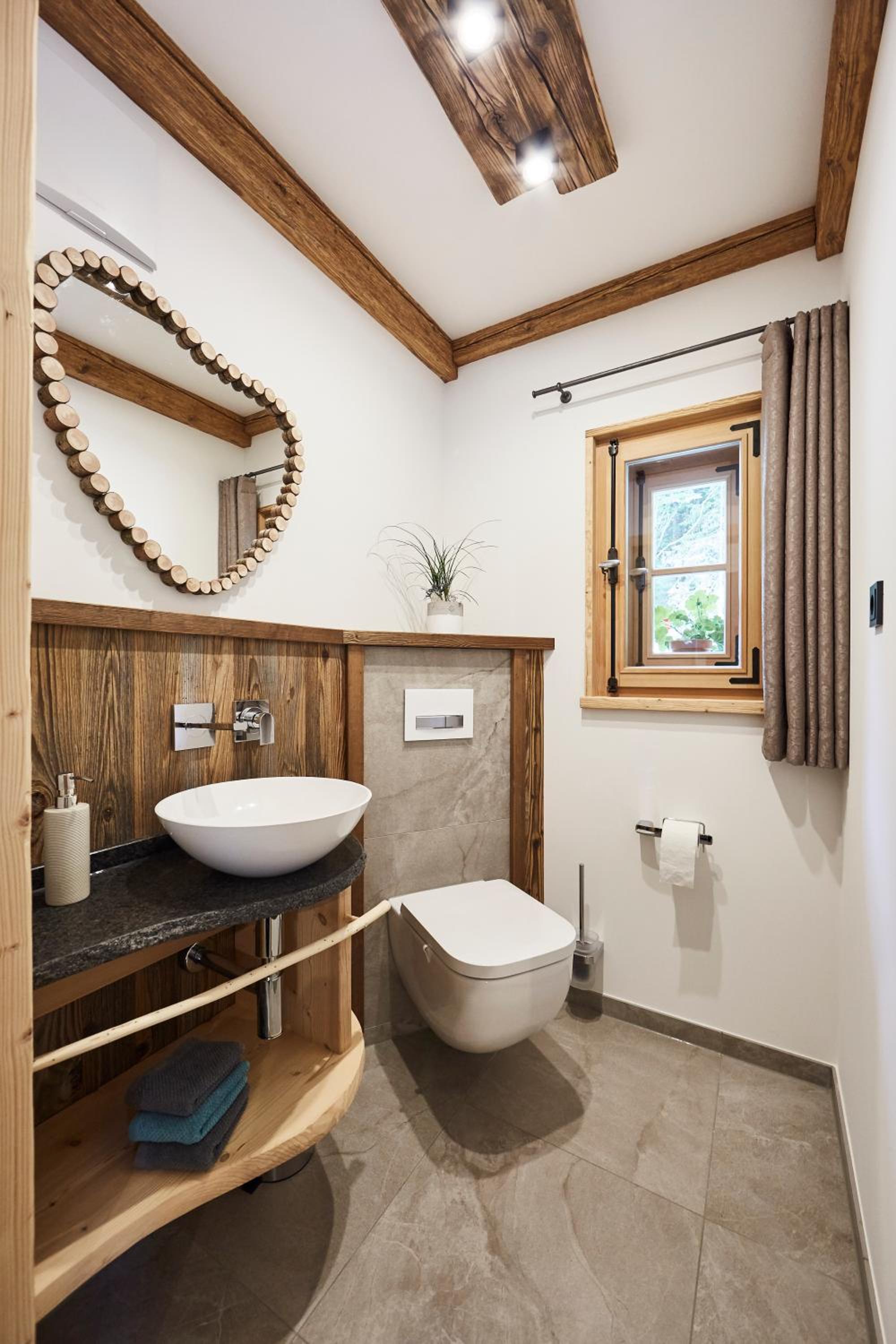 Dreisessel-Chalets im bayerischen Wald - Chalet Hochstein - mit Whirlpool-Sauna-Kamin