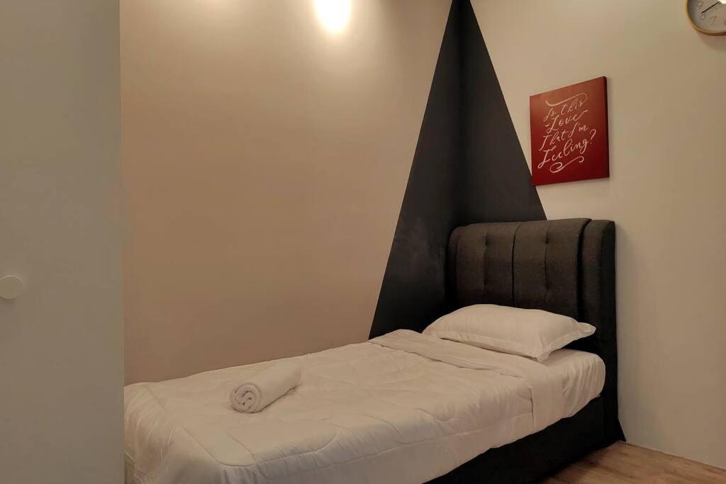 7pax Emporis Kota Damansara 5Bedroom 2CarPark, Segi College, MRT photo 7