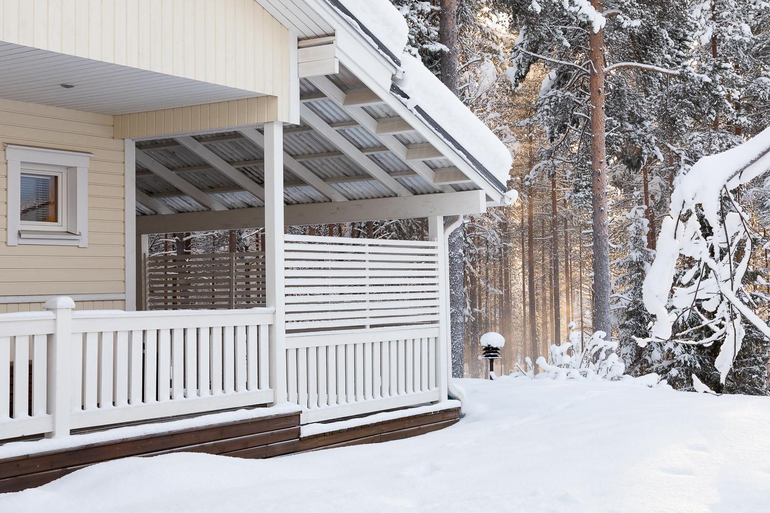 Spacious home surrounded by arctic nature