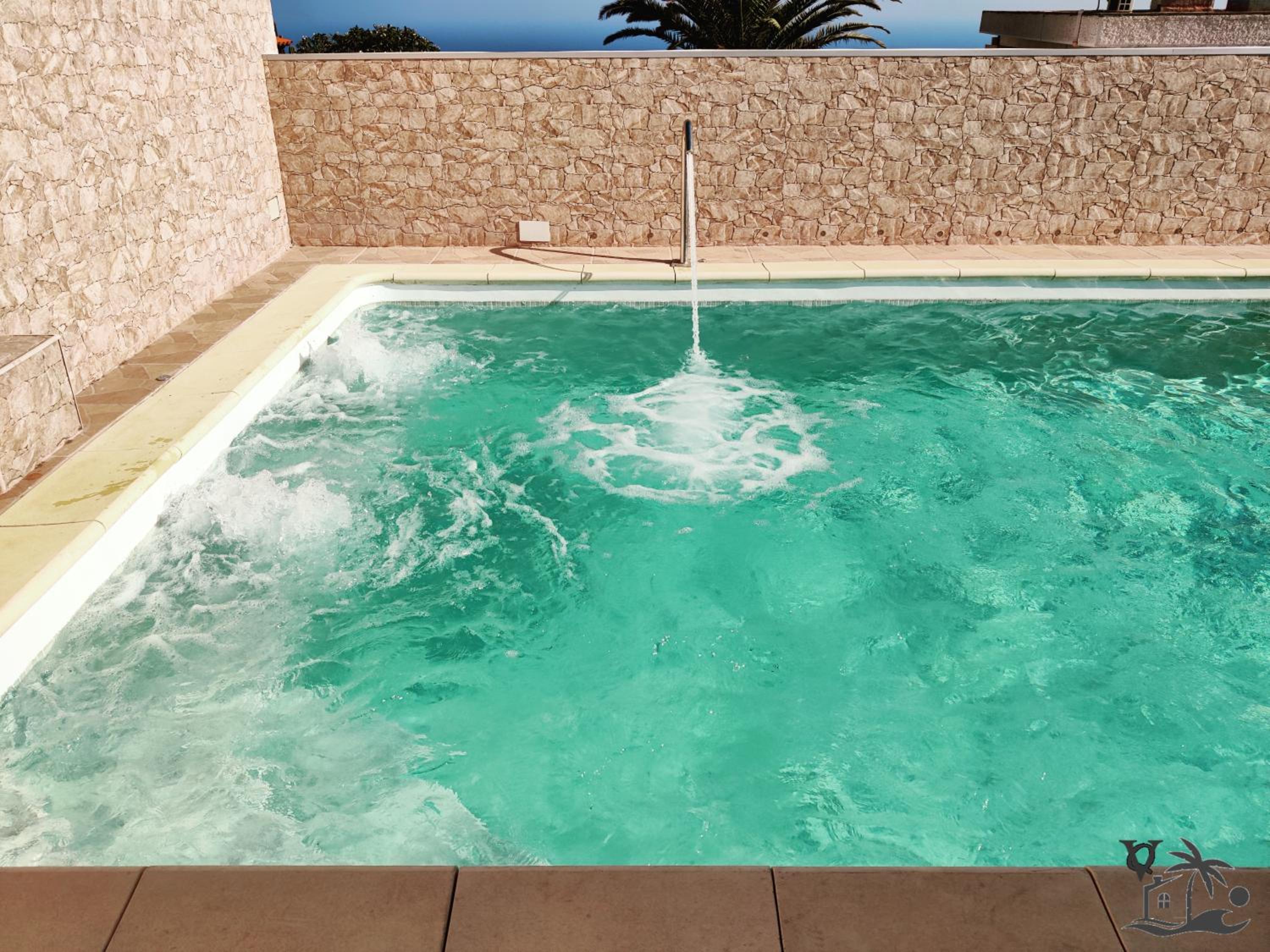 Villa Queca Private heated pool cannon water and jacuzzi