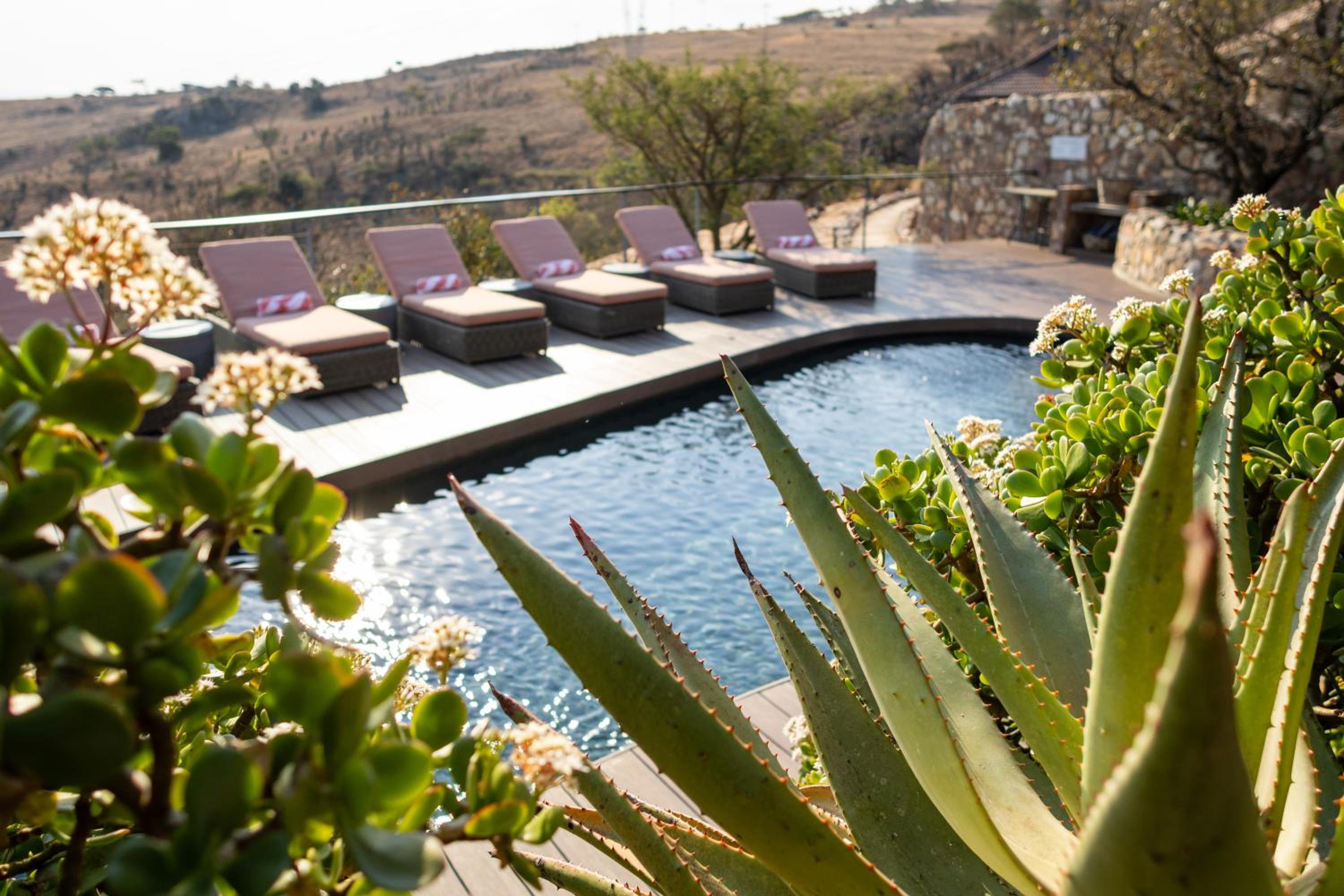 Zulu Rock Lodge - Babanango Game Reserve