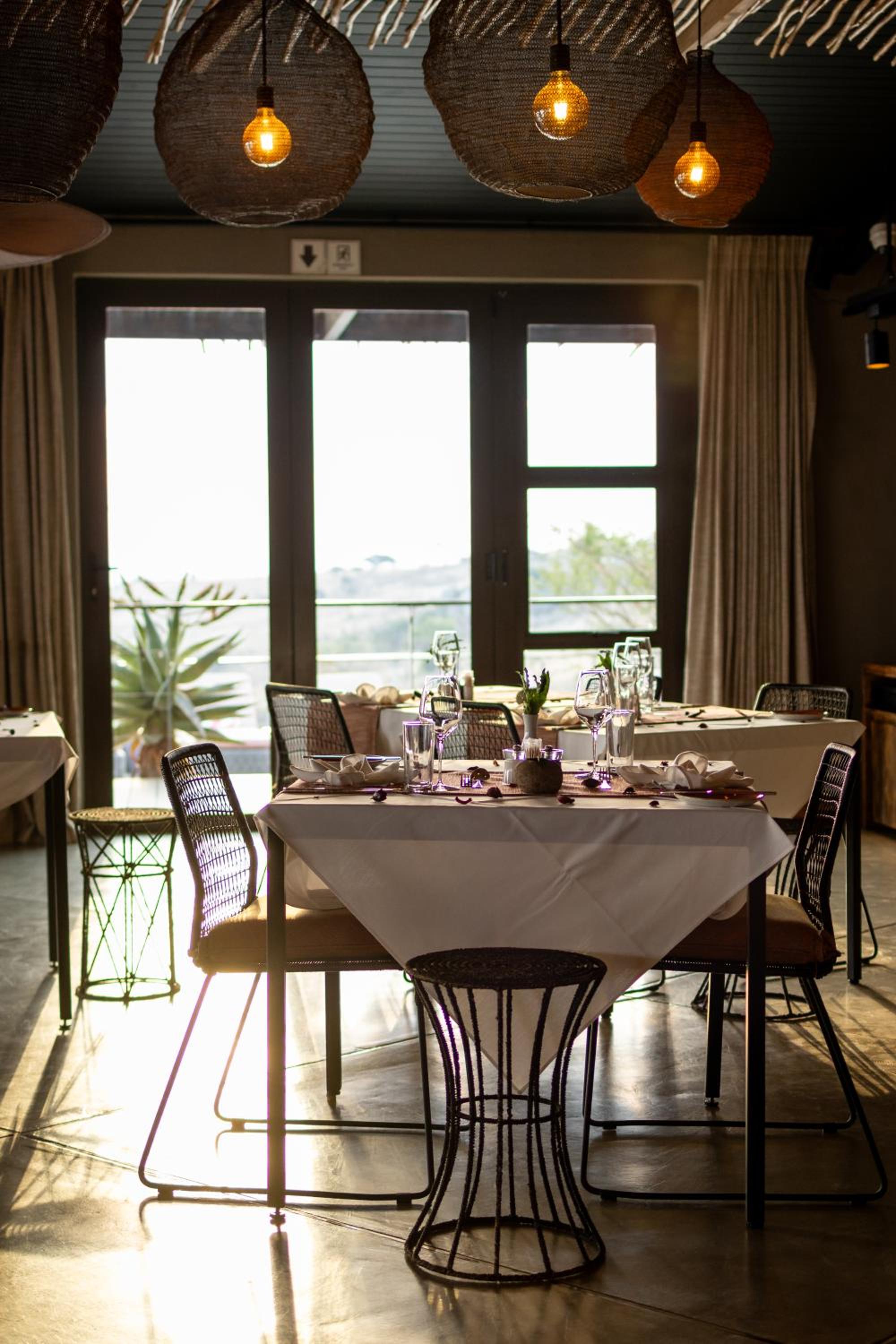 Zulu Rock Lodge - Babanango Game Reserve