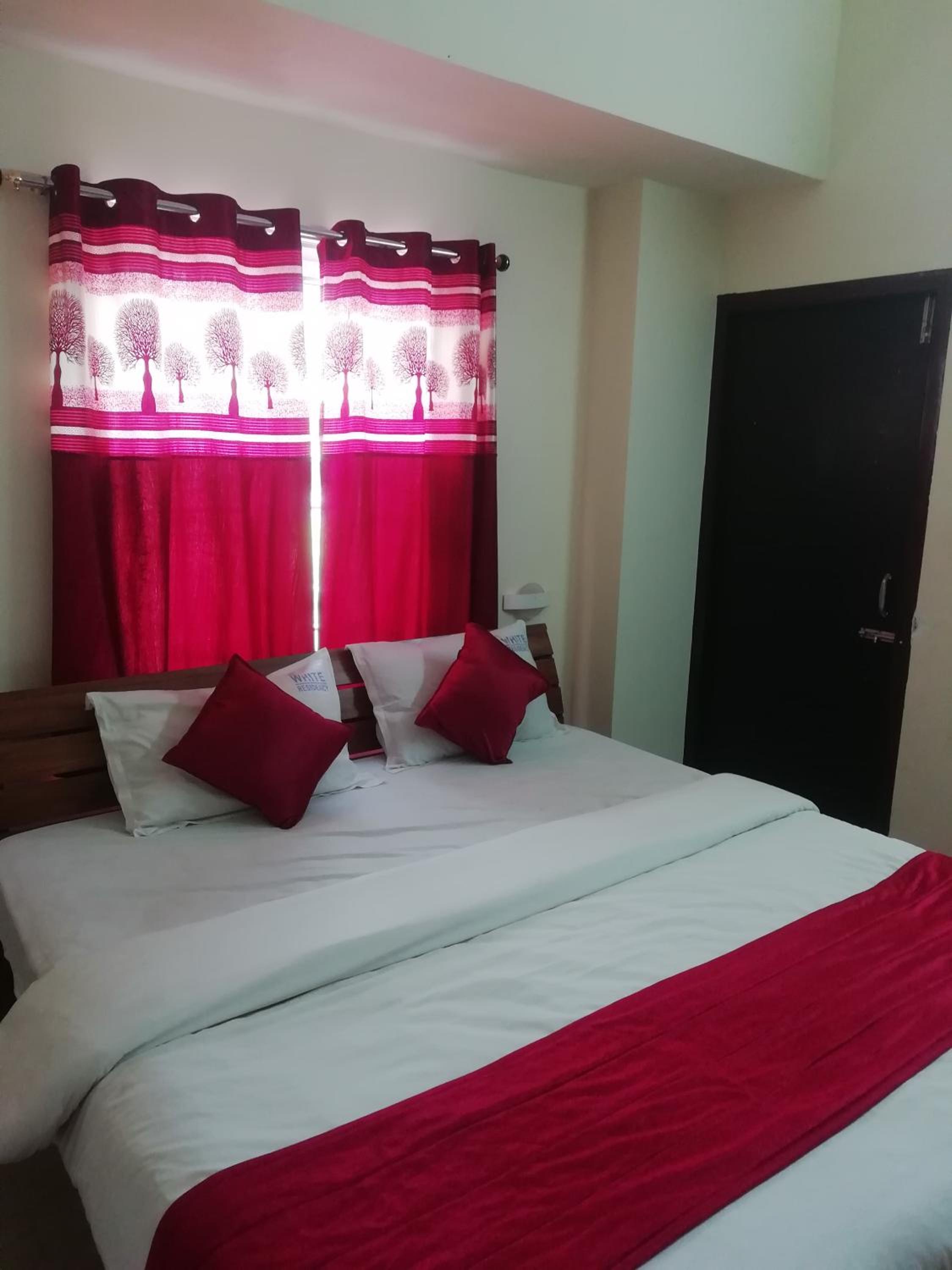 Sunstar Apartment