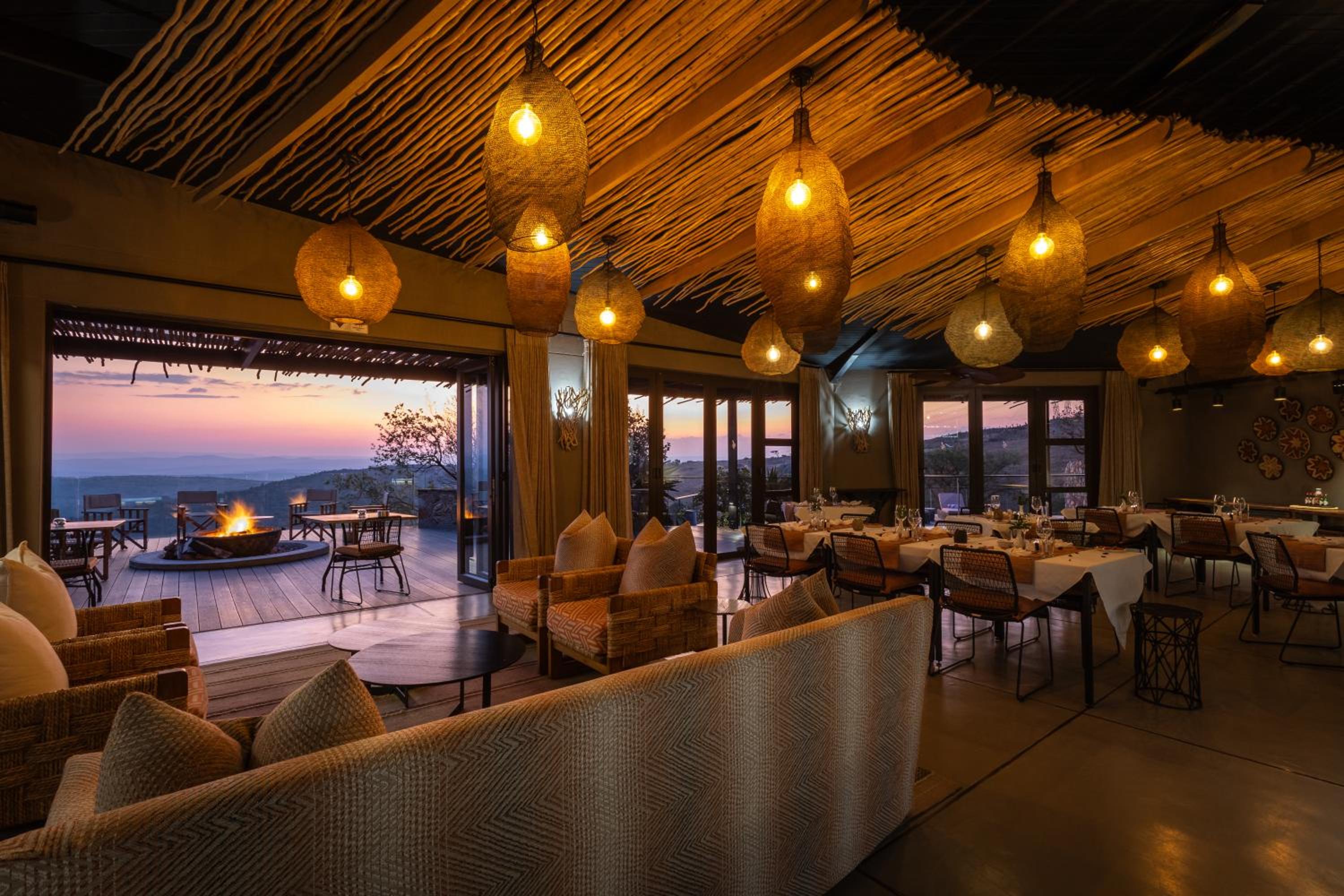 Zulu Rock Lodge - Babanango Game Reserve
