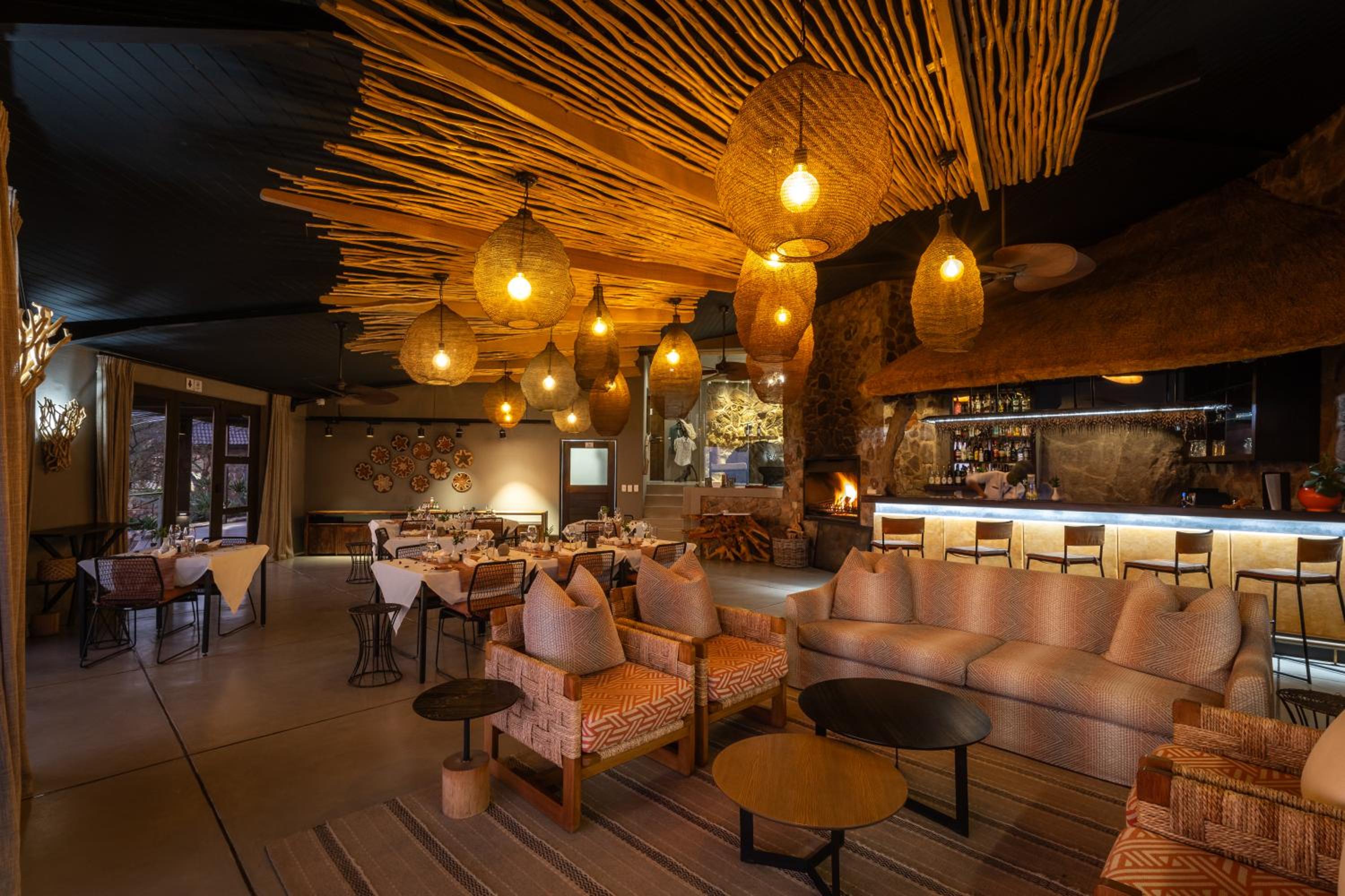 Zulu Rock Lodge - Babanango Game Reserve