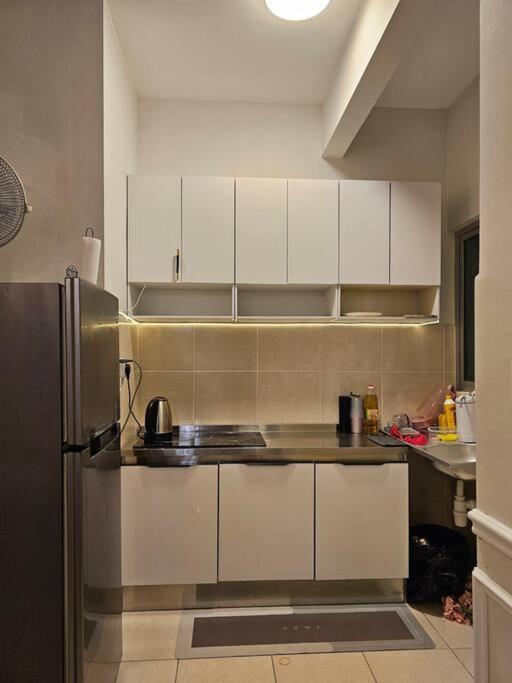 Cozy Homestay KL Setapak 2R2B 1CarPark, Pool, Wifi, MALAYSIAN ONLY & MUS-LIM RECOMMENDED