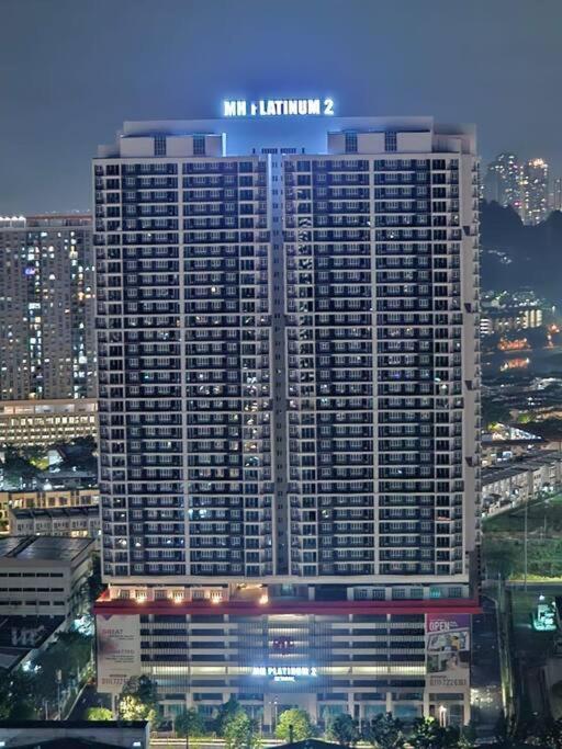 Cozy Homestay KL Setapak 2R2B 1CarPark, Pool, Wifi, MALAYSIAN ONLY & MUS-LIM RECOMMENDED