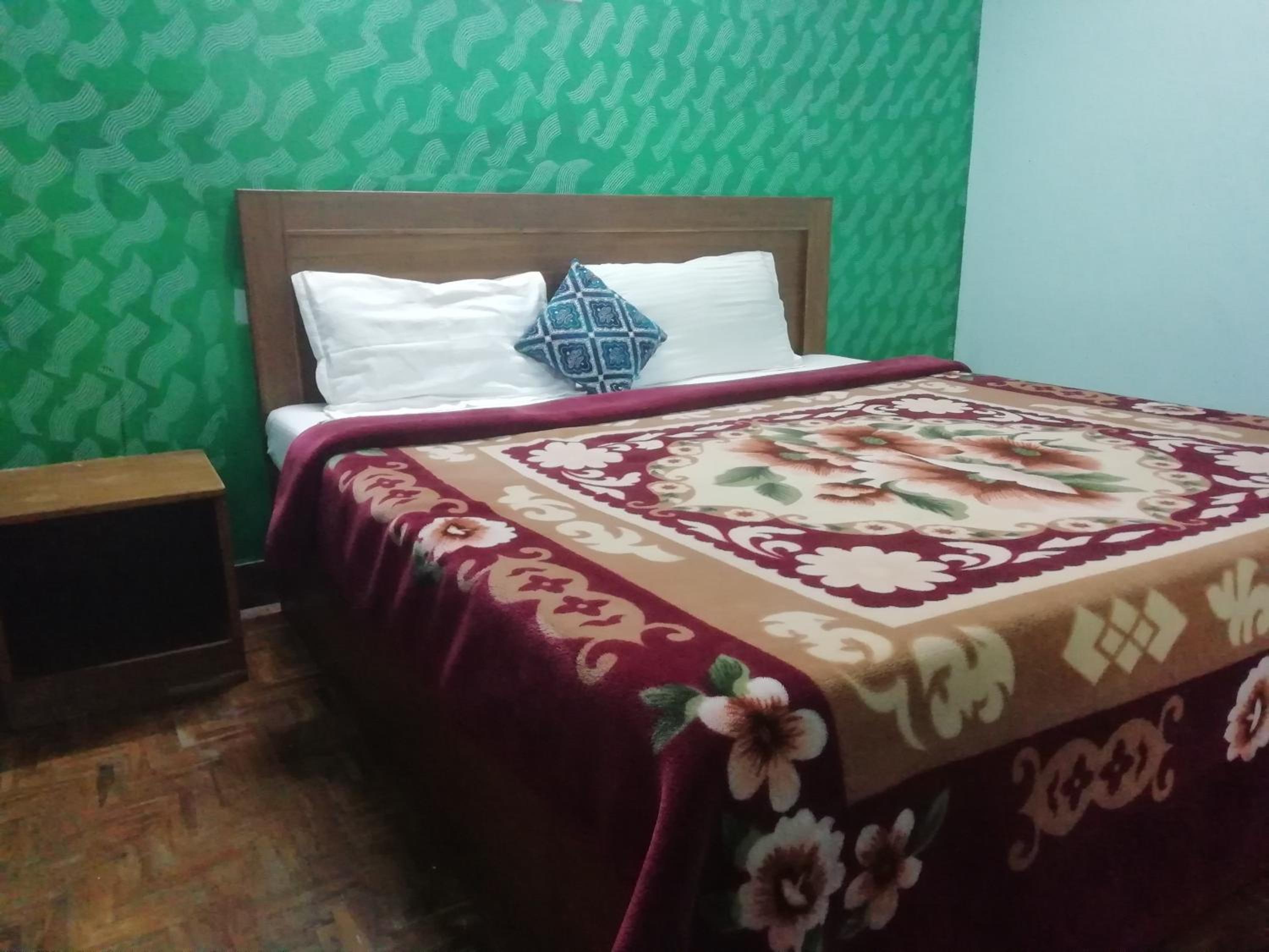 Sunstar Apartment