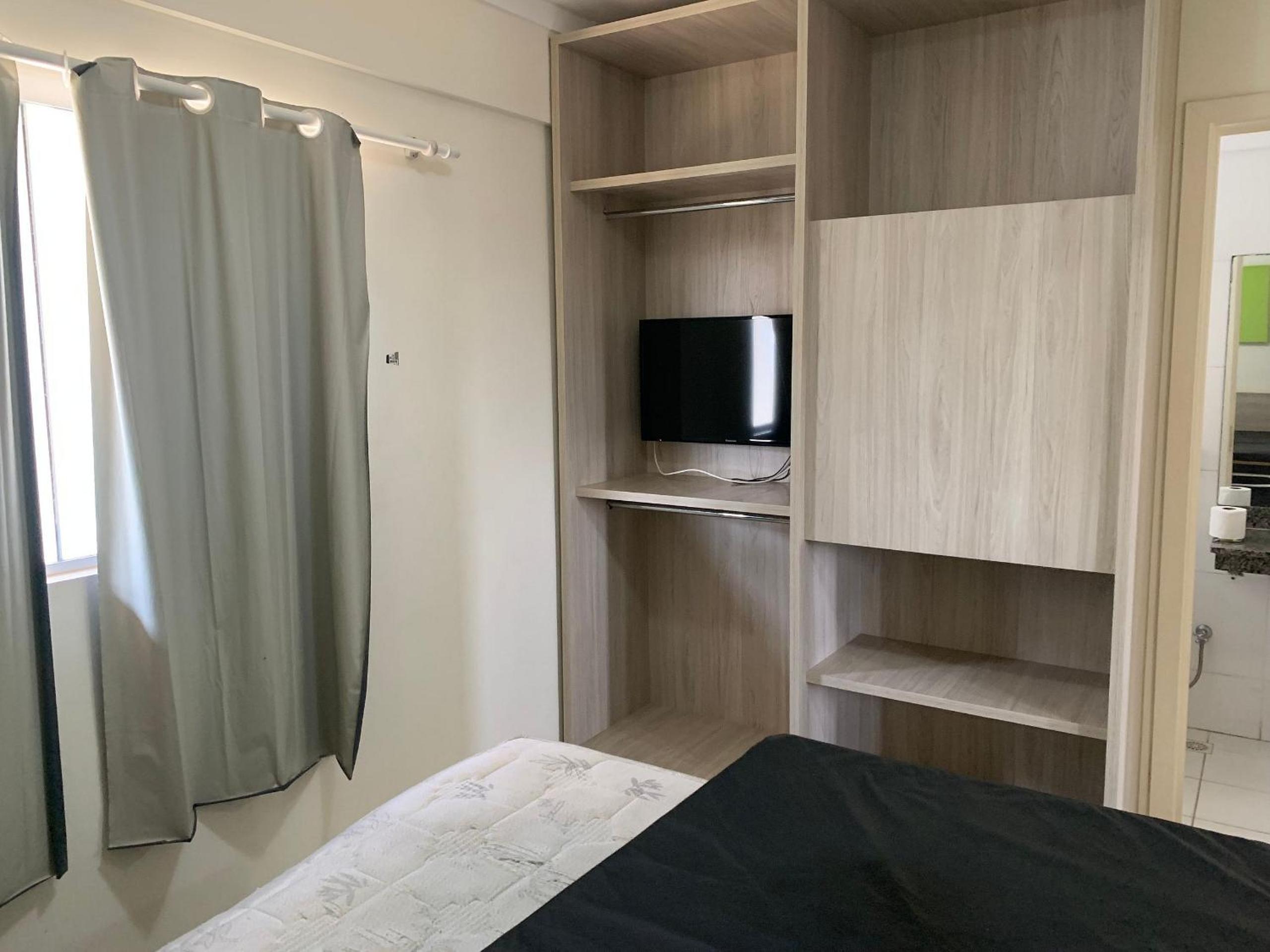 Lacqua diRoma II - Via Caldas