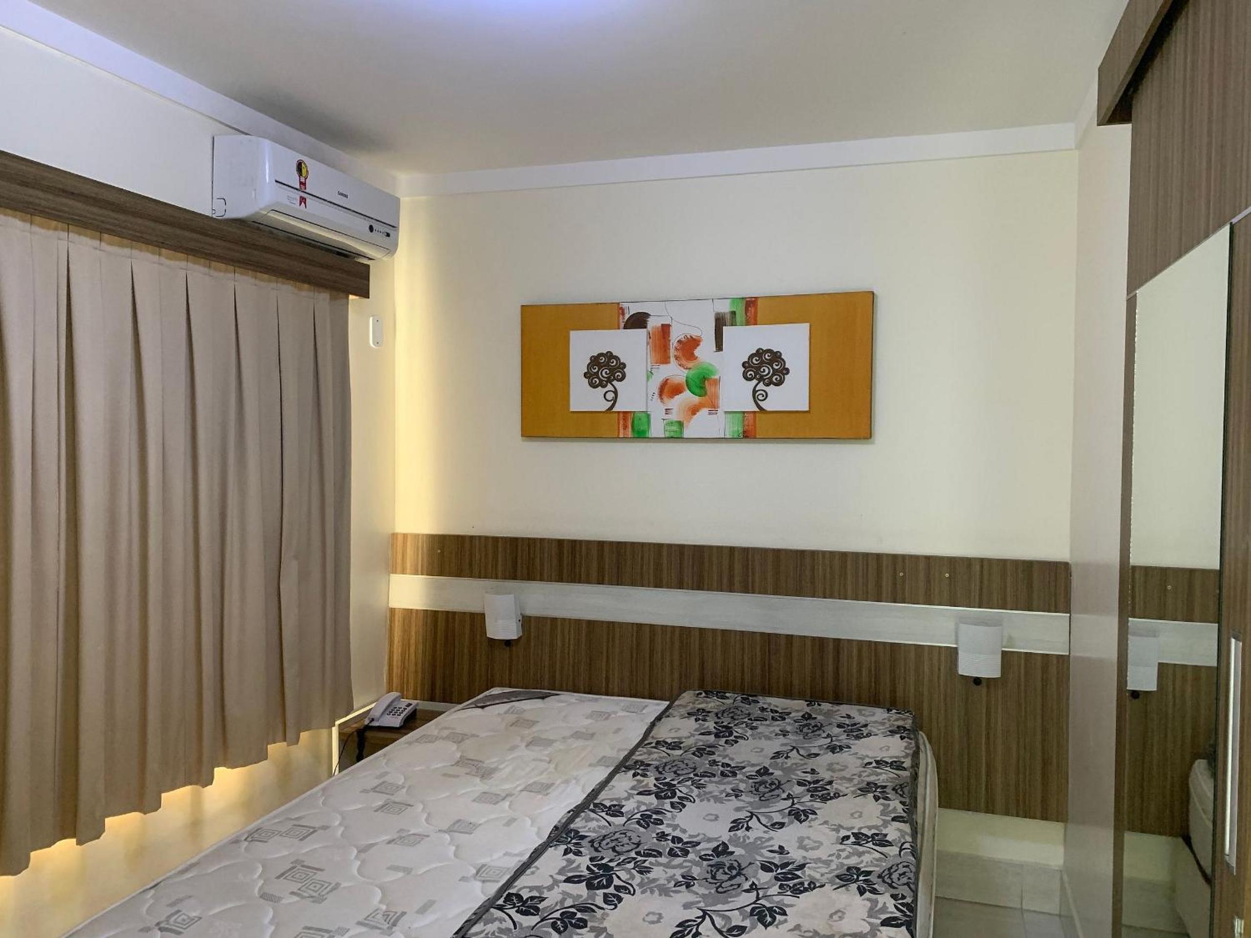 Lacqua diRoma II - Via Caldas