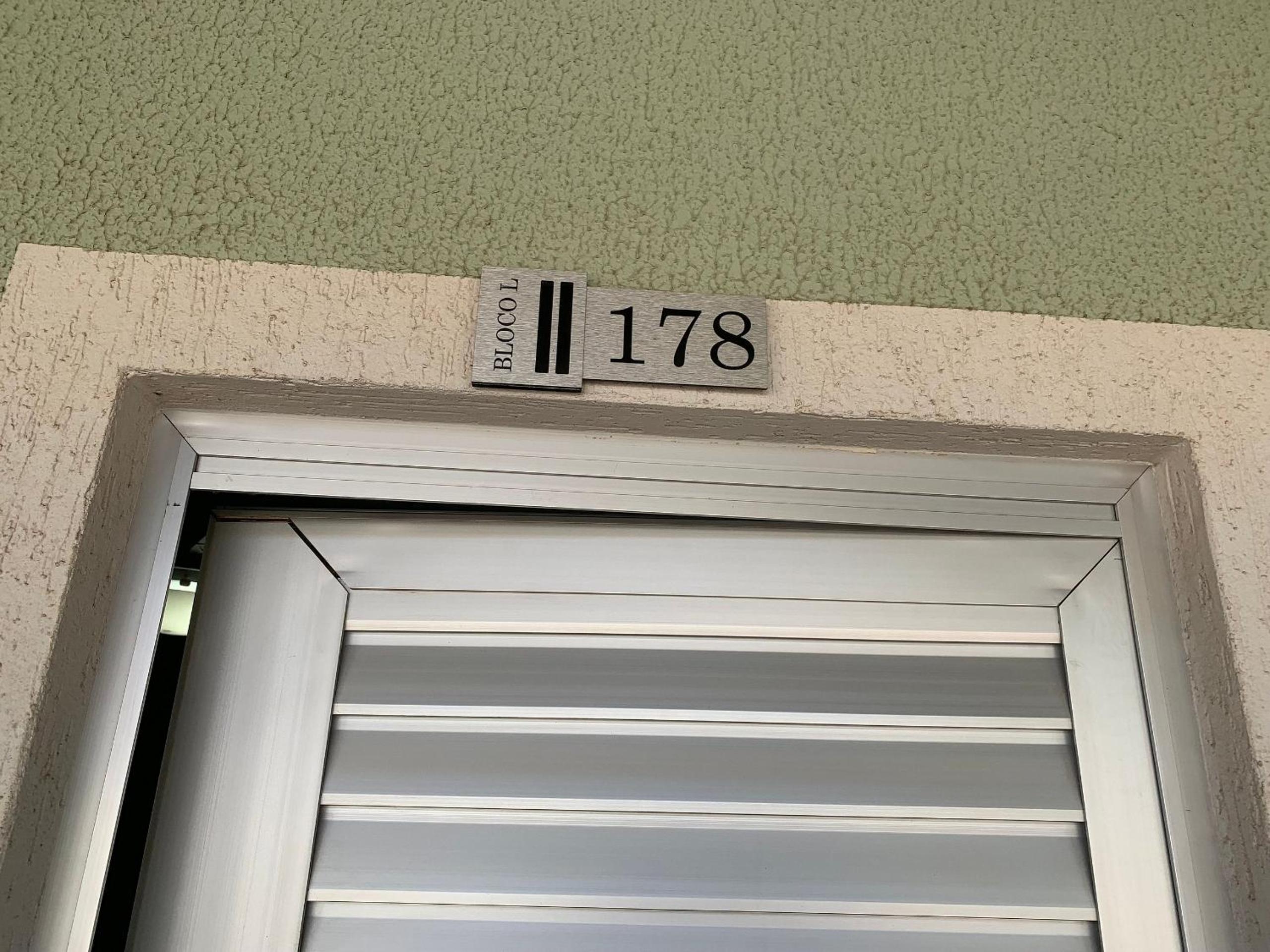 Lacqua diRoma II - Via Caldas